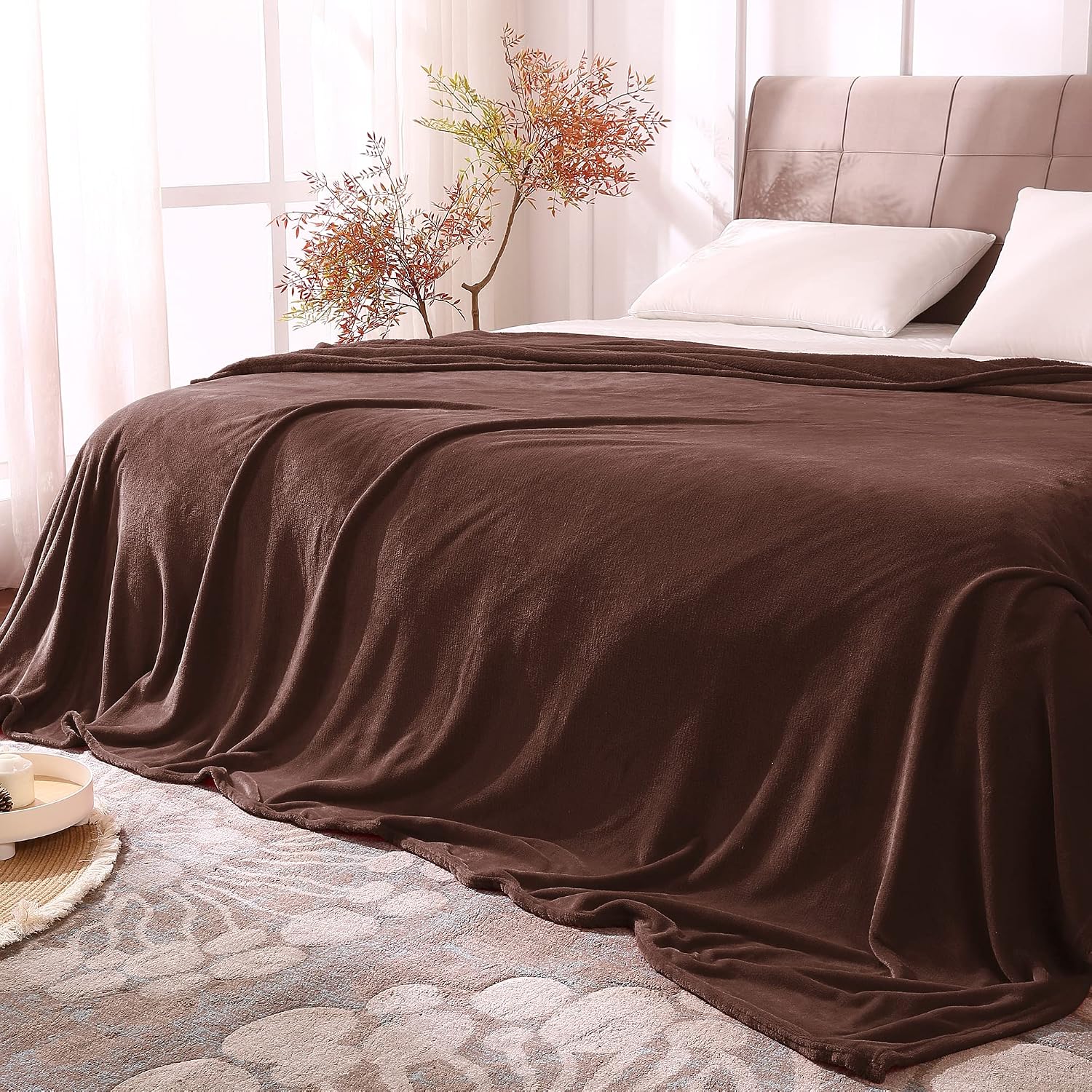 Detalle de BEDELITE BEUSC1SDR8KI King Fleece Blanket, Brown, 108" x 90