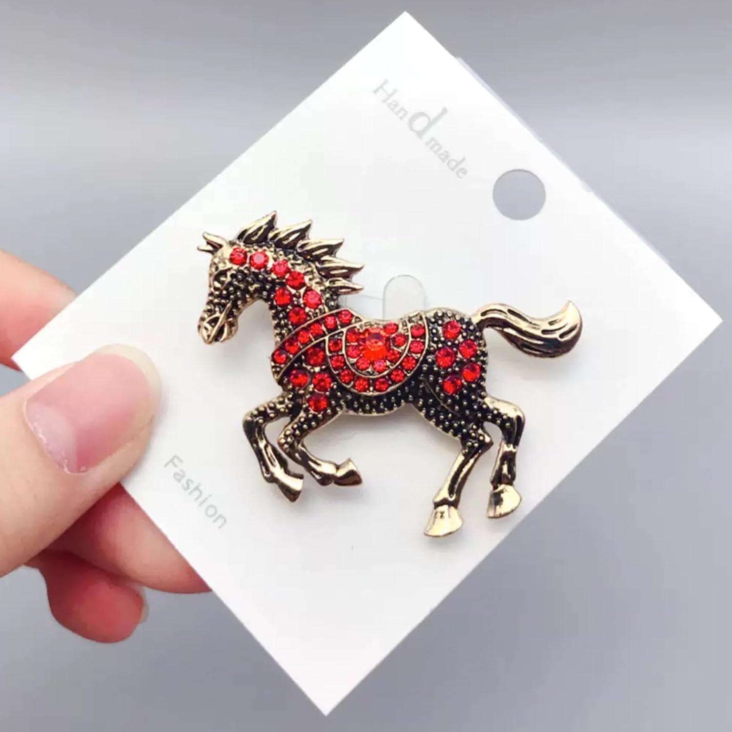 Detalle 2 de Rhinestone Horse Brooch for Women – Vintage Enamel Sparkle Pin