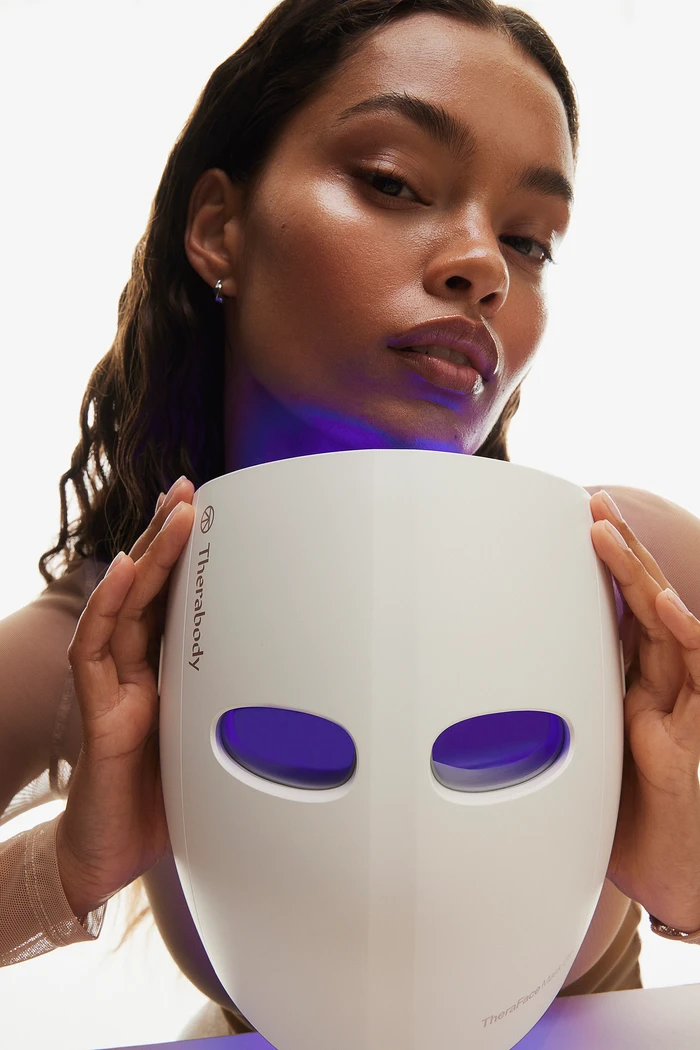 Thumbnail 28 de Therabody Theraface Mask Glo (Theragun) – LED-Lichttherapie für eine gepflegtere Gesichtshaut