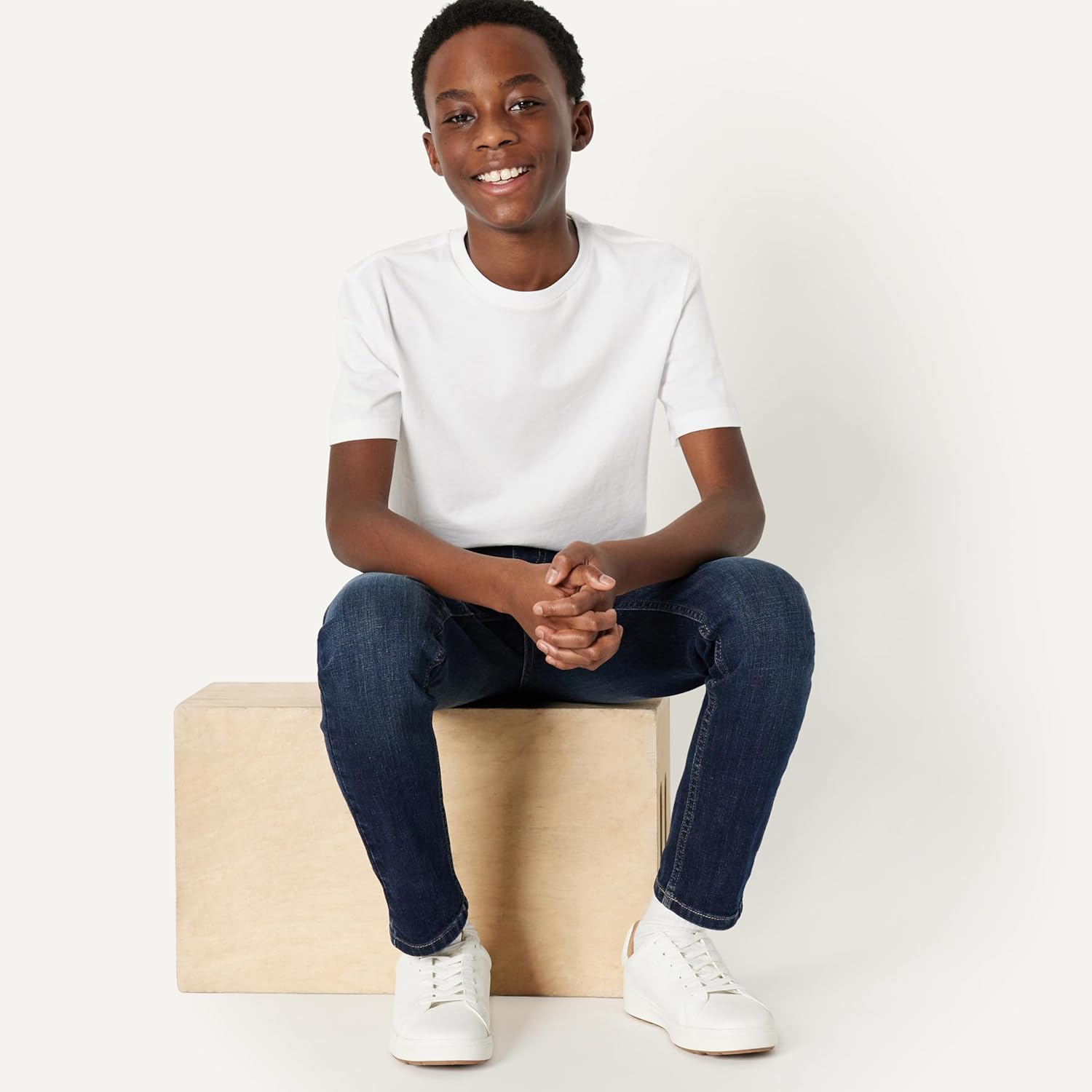 Thumbnail 5 de Amazon Essentials Boys' High Stretch Skinny-Fit Jeans