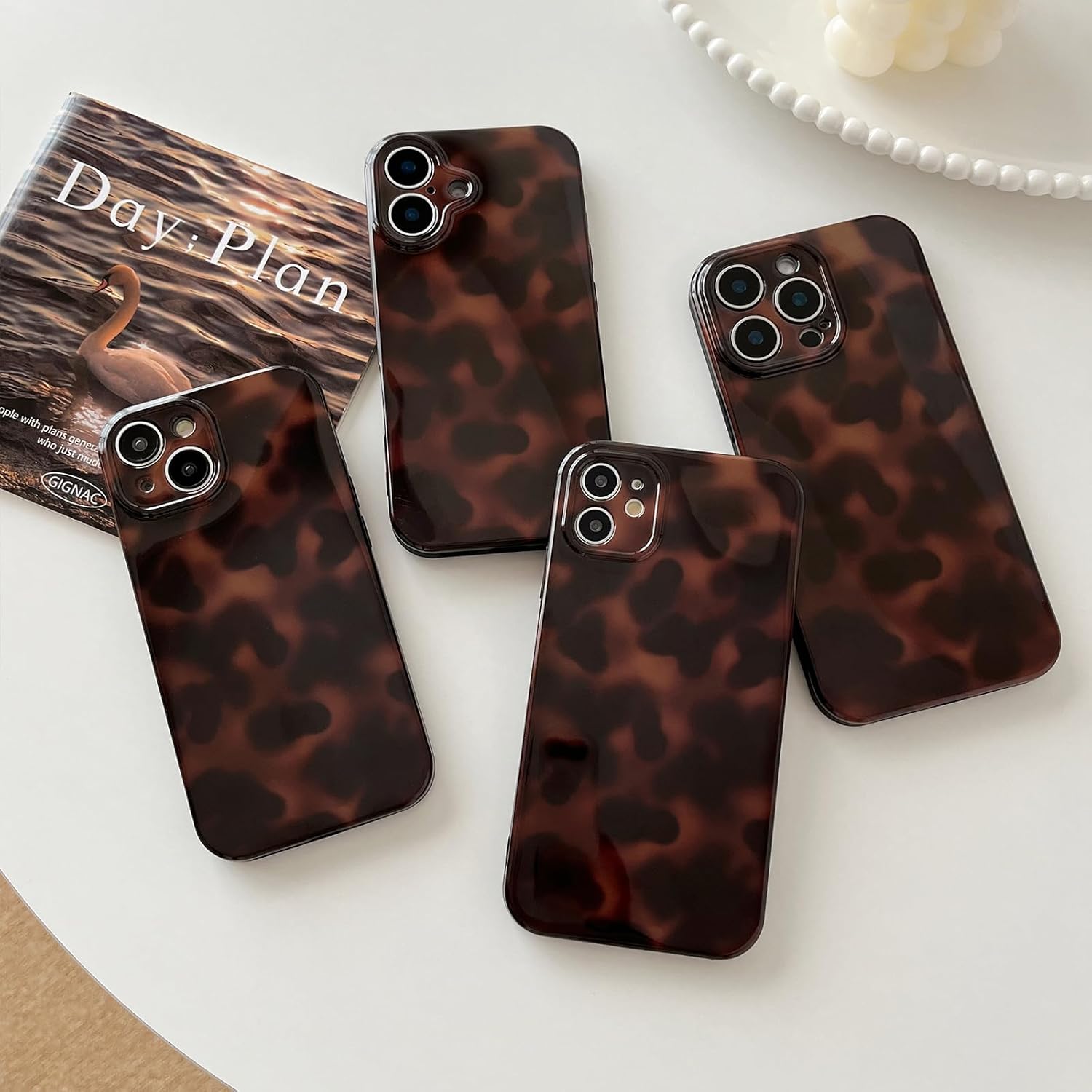 Detalle 2 de Huahuacase iPhone 15 Pro Case