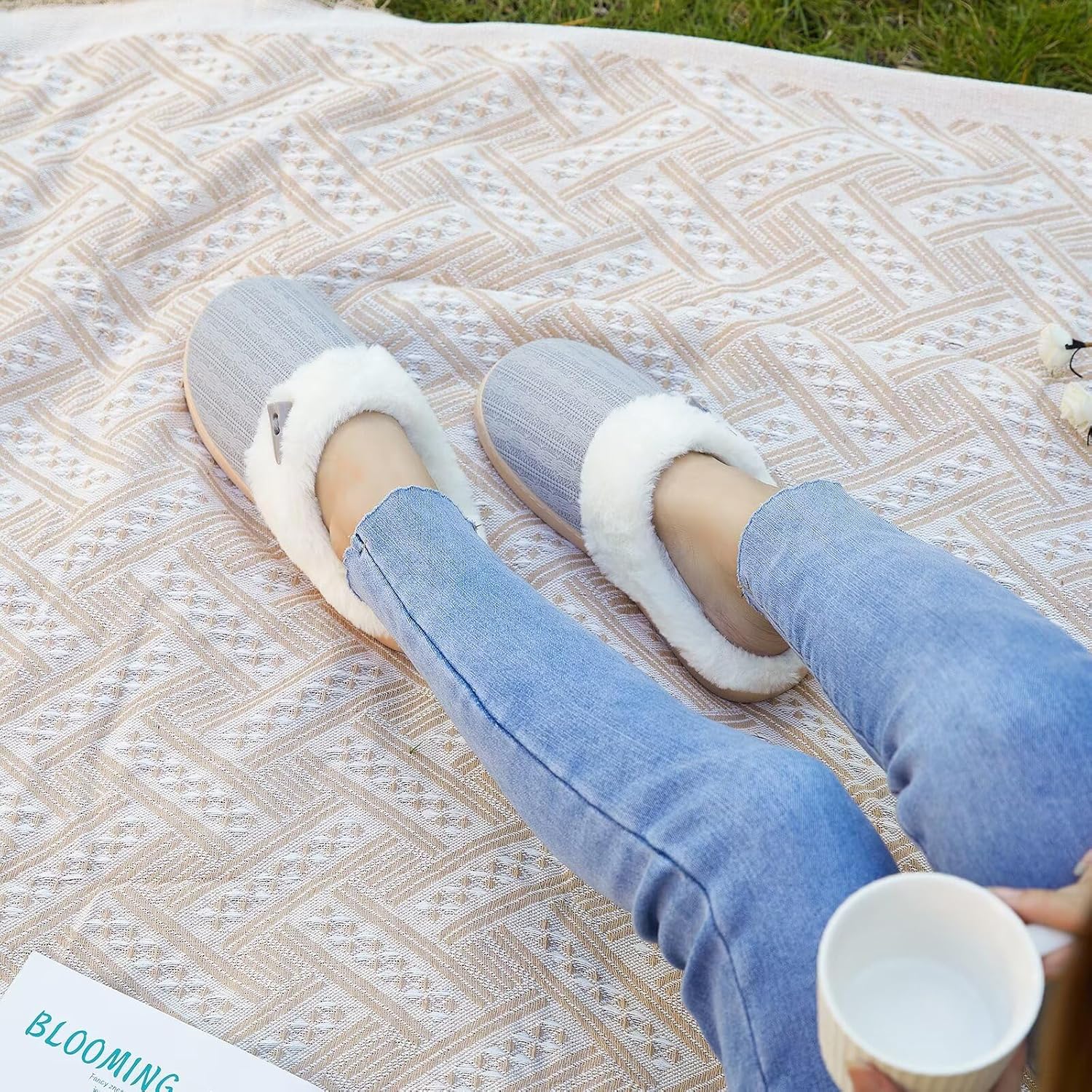 Thumbnail 3 de NineCiFun Women's Slip-On Fuzzy Memory Foam Slippers