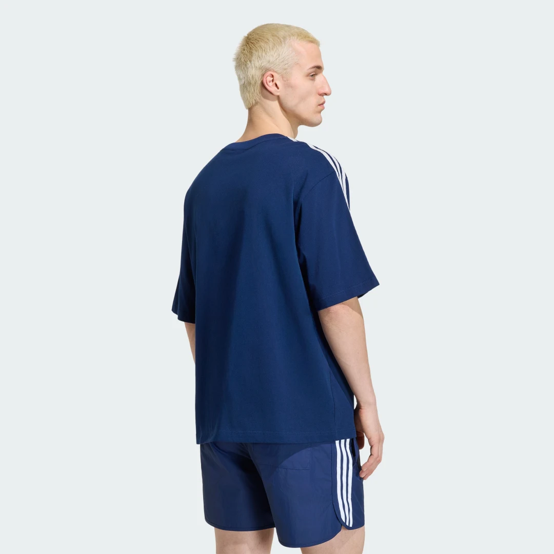 Thumbnail 1 de Camiseta Holgada Adicolor 3 Stripes de Adidas — azul, comodidad para el día a día