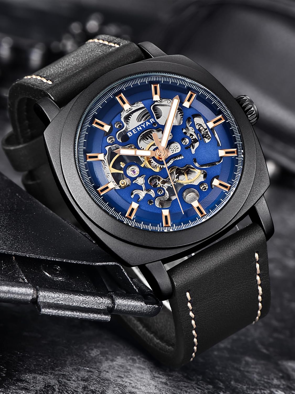 Detalle de BENYAR Herren Automatik Uhr mit Skelettzifferblatt – 45 mm, Lederarmband