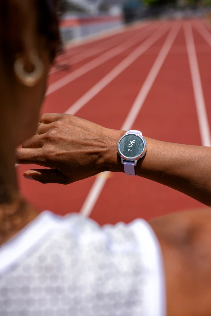 Thumbnail 15 de Garmin Lily 2 Active Silber/Lila – Kleine Smartwatch mit GPS, Herzfrequenz & Training Coach