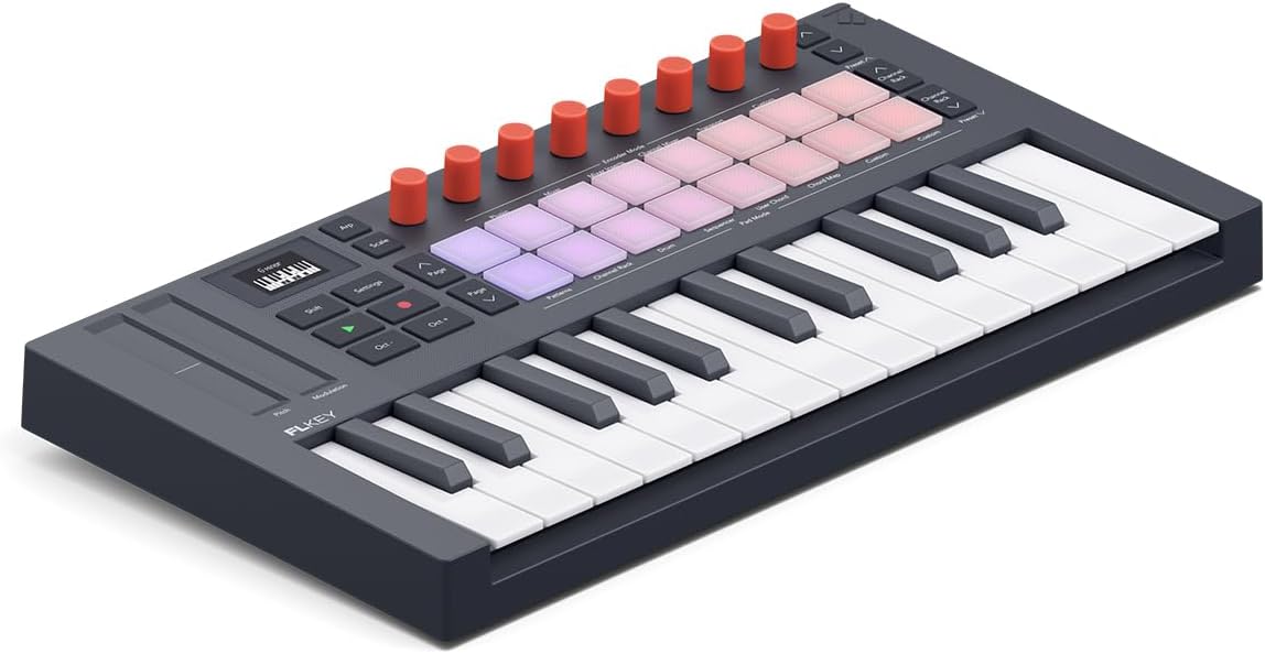 Thumbnail 1 de Novation FLkey 2 Mini 25 MIDI Keyboard Controller with 25 Mini Keys, 16 Pads and USB-C