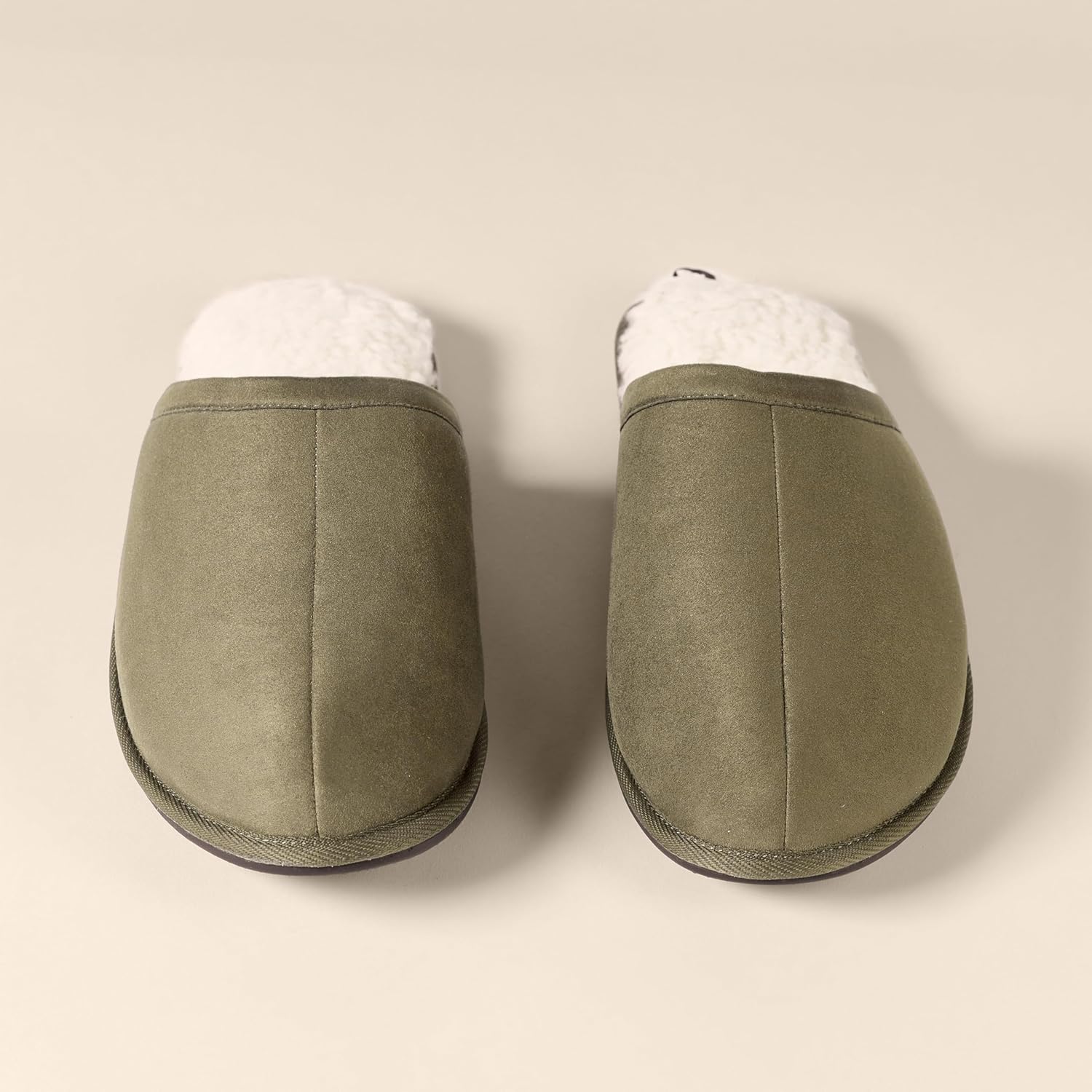 Thumbnail 2 de Amazon Essentials Men's Cosy Slipper review