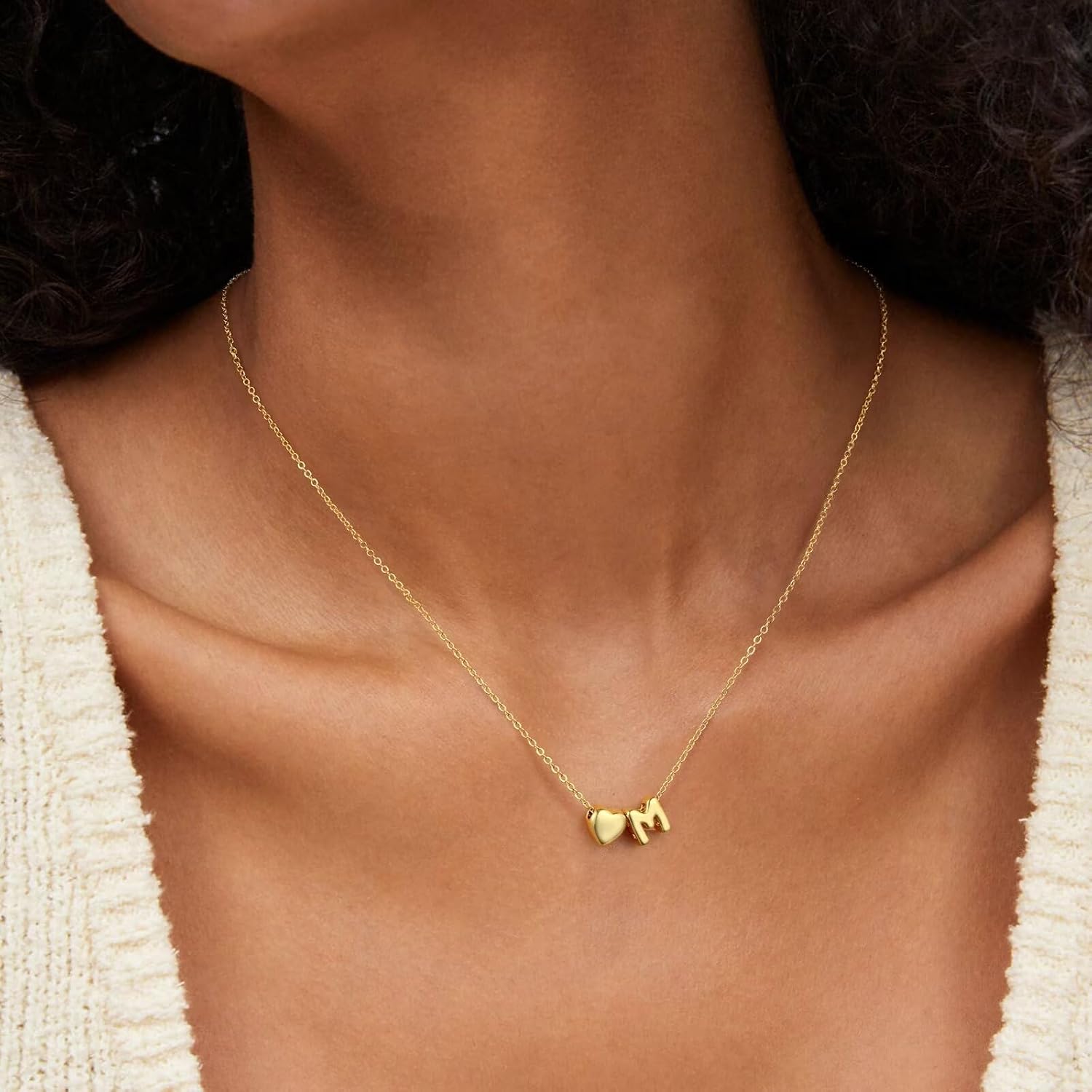 Detalle de TINGN Collier femme en or plaqué 14 carats avec lettre initiale en cœur – chaîne 40 cm + extension