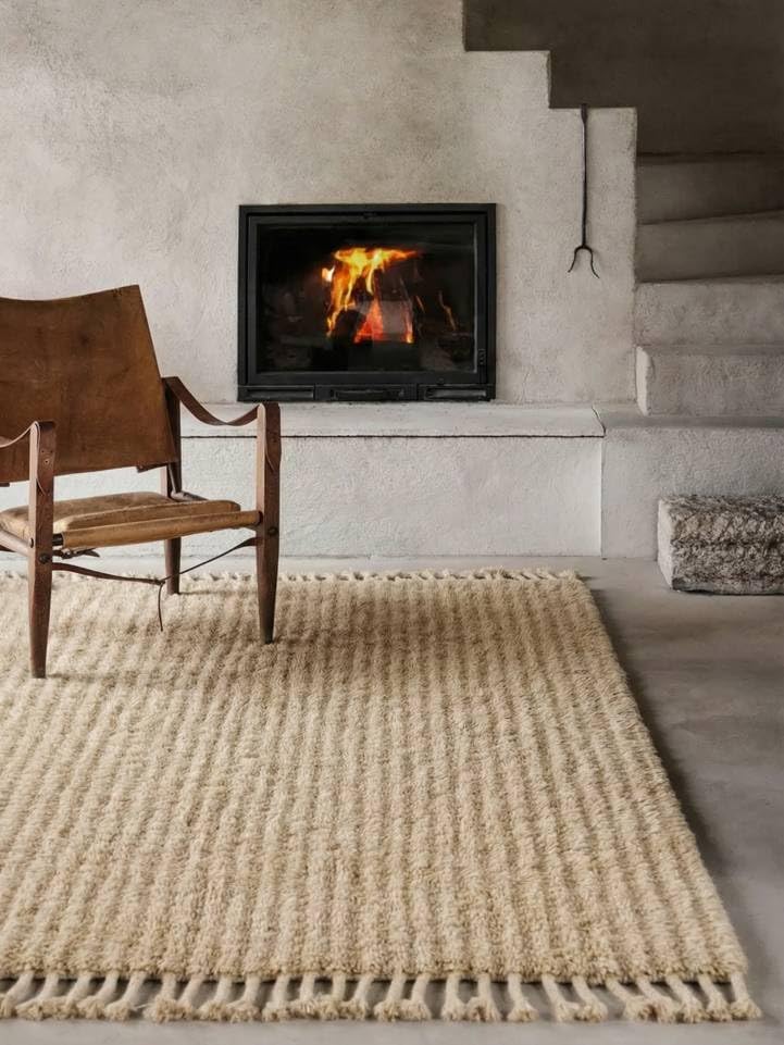 Detalle de RugVista Ecco, dywan 160 × 230 cm, wysoki włos, off white i beżowy