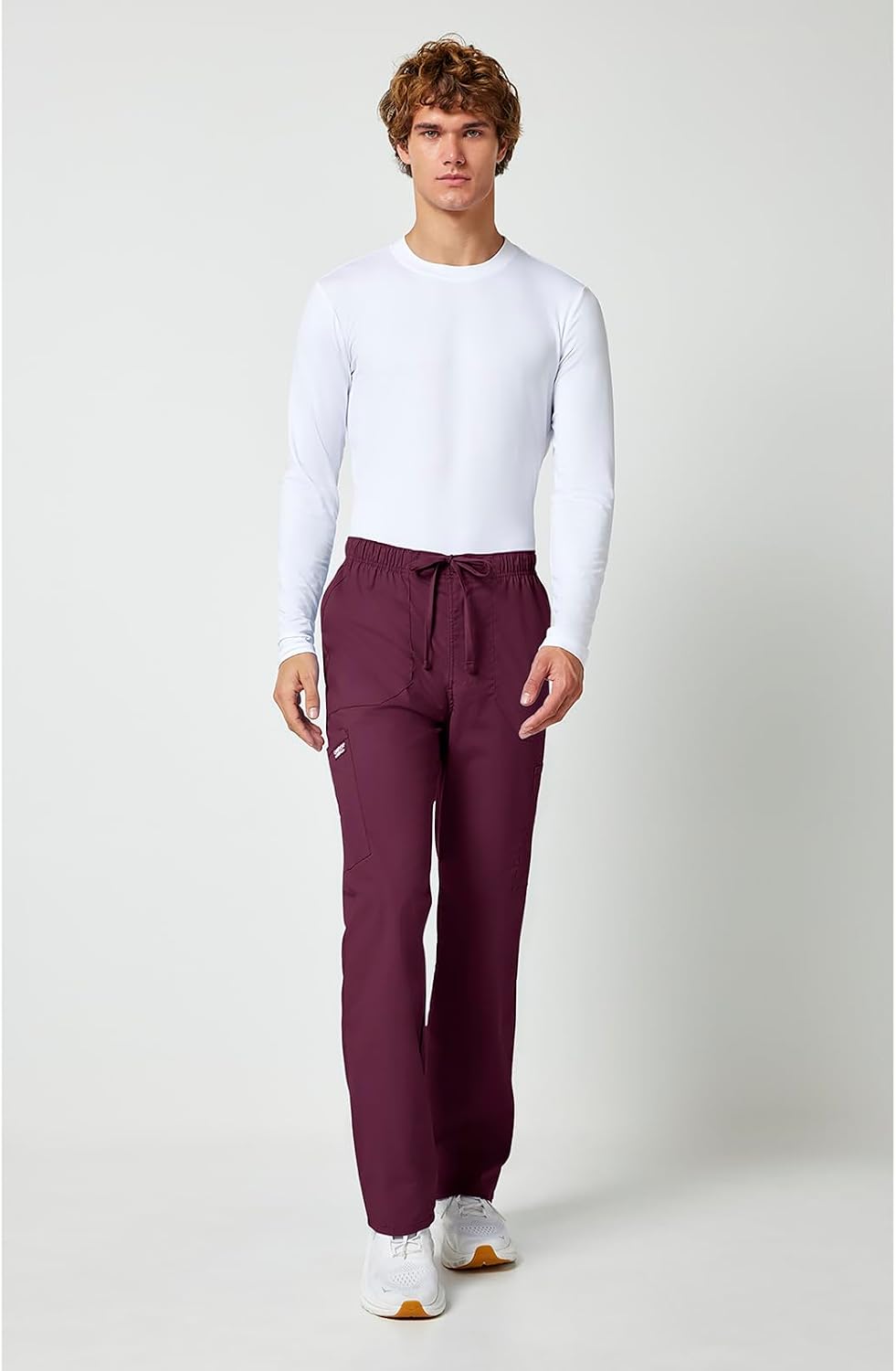 Detalle de Cherokee WW190 Men's Tapered Cargo Scrub Pants, 2-Way Stretch, 5 Pockets