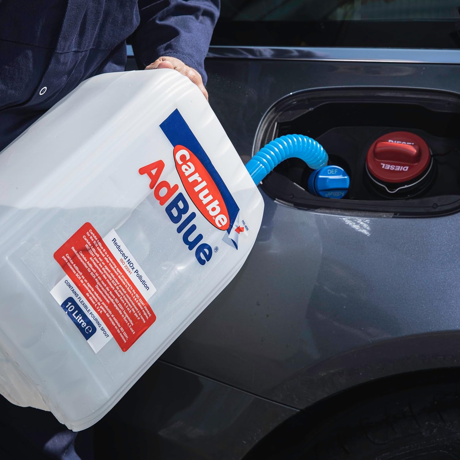 Thumbnail 3 de Carlube AdBlue avec Bec verseur, 10 L - AdBlue 32,5% pour systèmes SCR