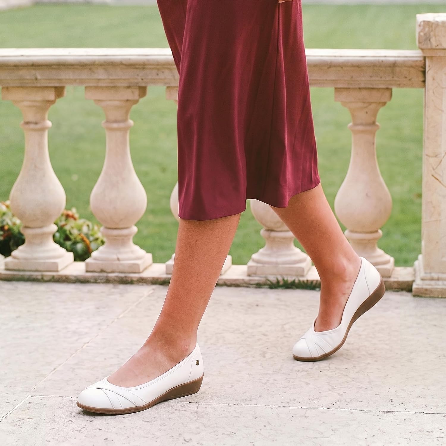 Detalle de DREAM PAIRS Women's Ballet Flats with 1.5-inch Wedge Heel