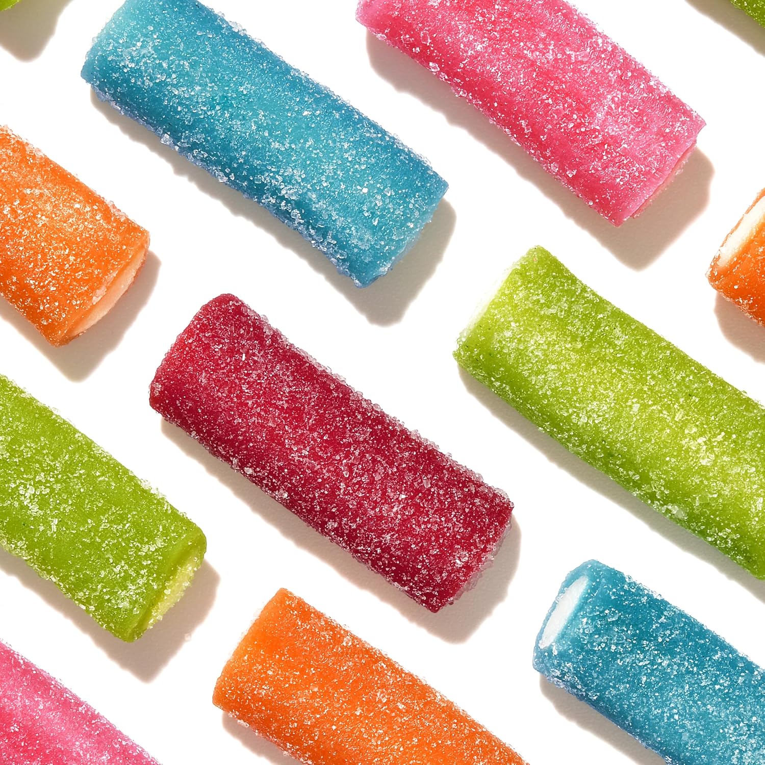Detalle 2 de SweeTARTS Rope Bites Mixed Fruit Chewy Candy, Resealable 8 oz Bag