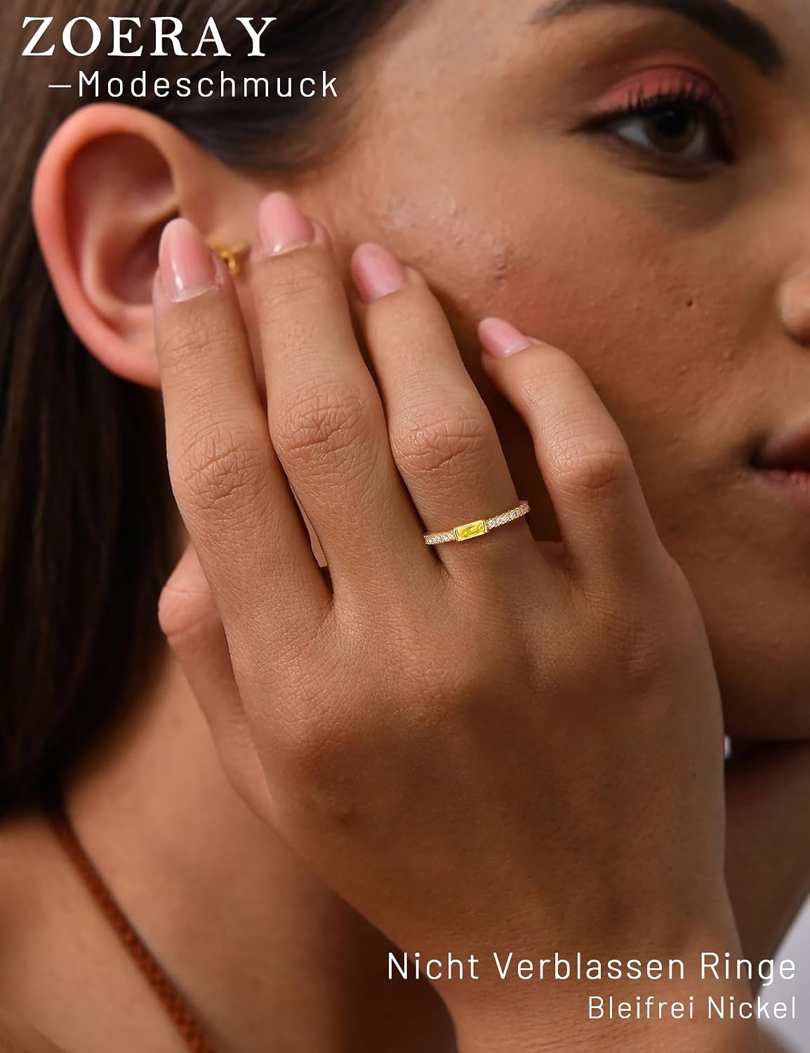 Detalle 2 de ZOERAY Damen-Ring Gold wasserfest mit Geburtsstein (Aquamarin, Citrin, Peridot) und Zirkonia – 18K vergoldet, stapelbar