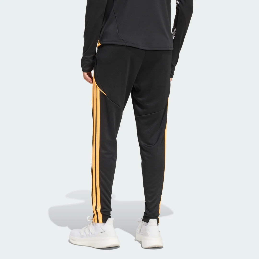 Detalle de Pantalón de entrenamiento All Blacks Marvel de Adidas
