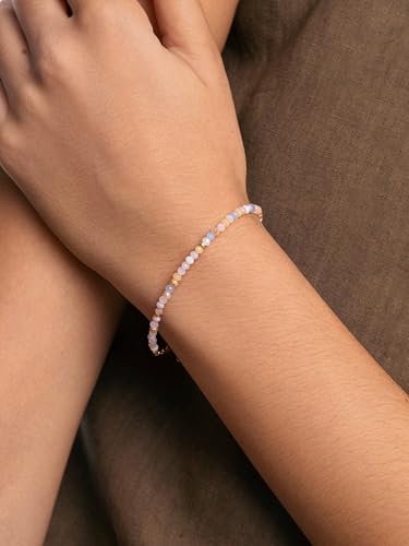 Detalle 2 de SINGULARU - Pulsera Daphne: acero con baño de oro 18Kt y cristales de colores