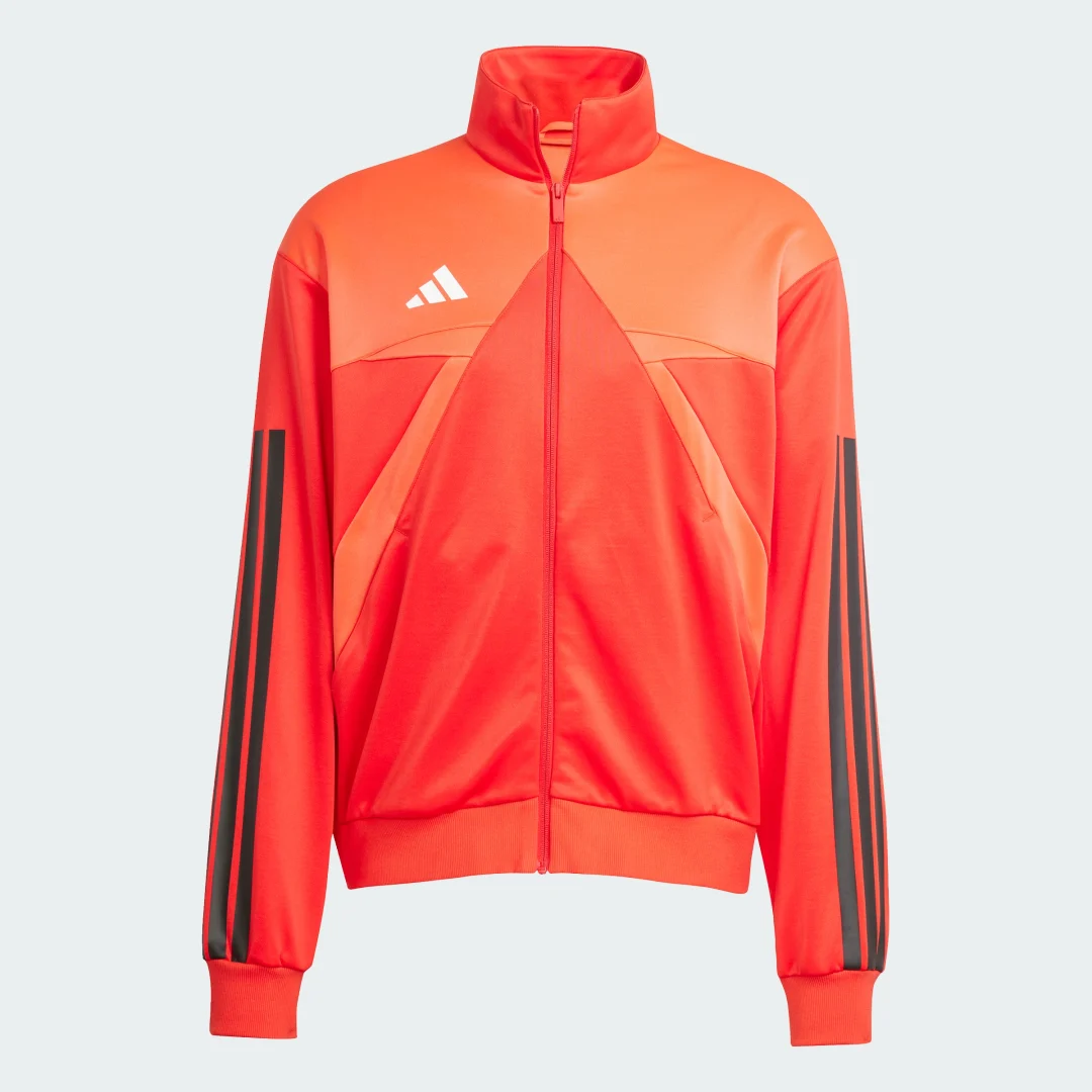 Detalle de Chaqueta House of Tiro Nations Pack de Adidas: estilo práctico para entrenamiento y días casuales
