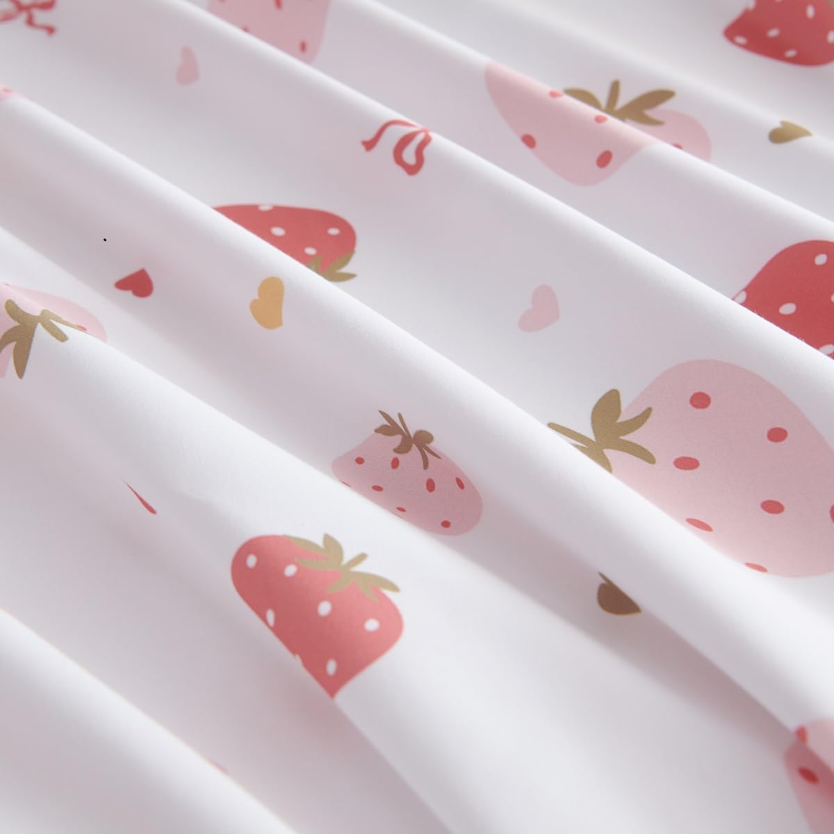 Detalle de Lanqinglv Bettwäsche 135x200 Rosa Weiß Erdbeeren Herzen Schleifen – Mikrofaser, ÖKO-TEX, Wendebettwäsche für Mädchen