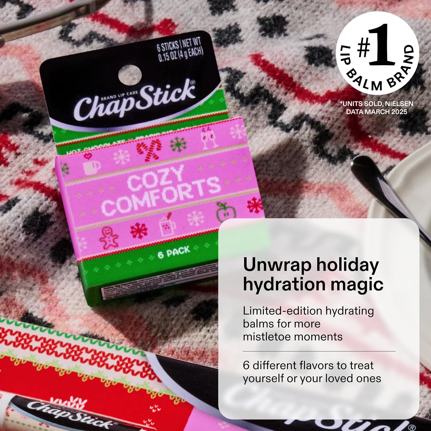 Detalle 2 de ChapStick Cozy Comforts Holiday Lip Balm Set, 6 Flavors, 0.15 oz Each