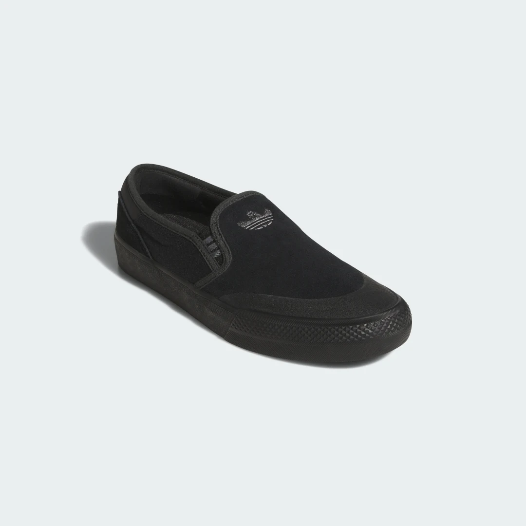 Thumbnail 3 de Zapatilla sin cordones SHMOOOFOIL de Adidas: comodidad sin esfuerzo en negro