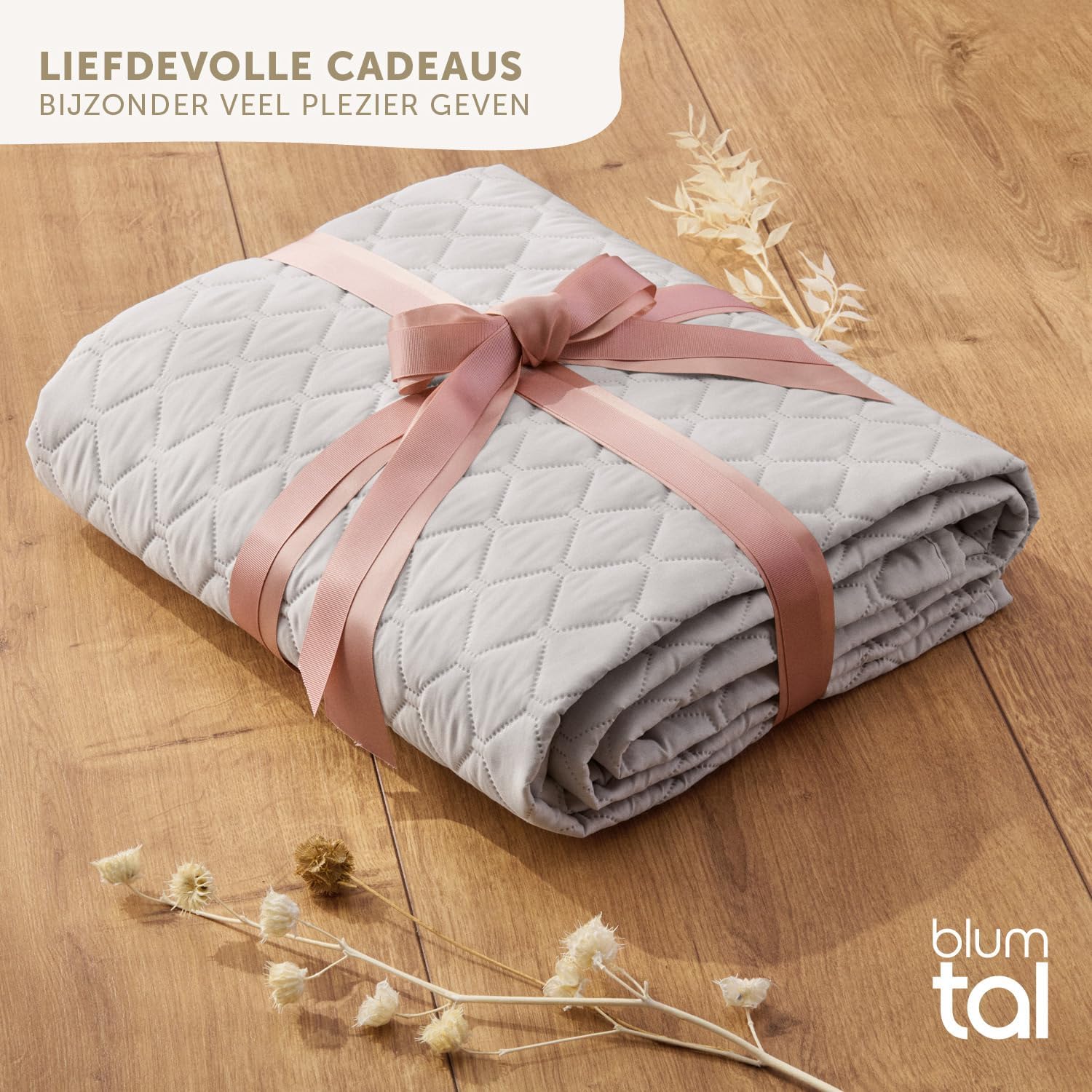 Detalle 2 de Blumtal EB0257 bedsprei 220 x 240 cm, lichtgrijs polyester