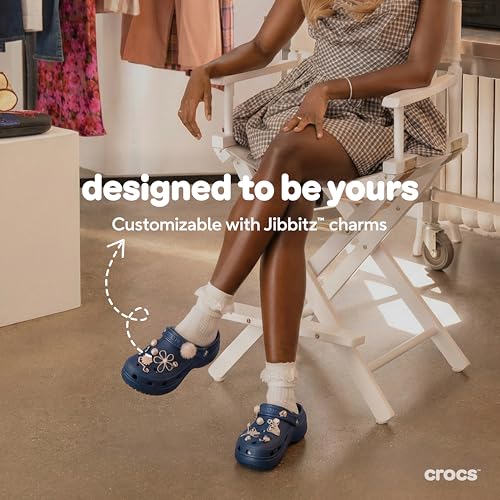Detalle 2 de Crocs Unisex Classic Clogs Navy (14 UK Men / 15 UK Women)