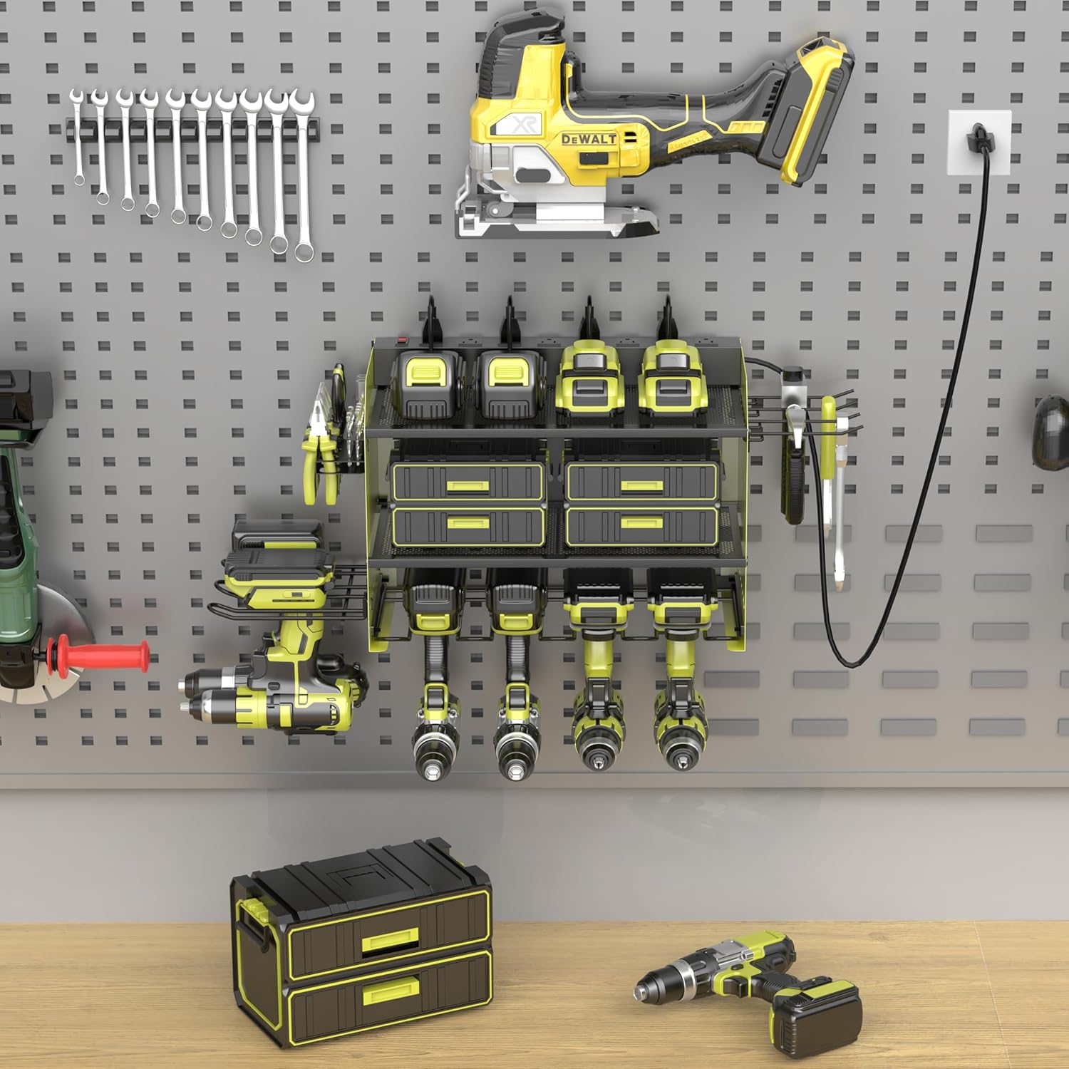 Thumbnail 4 de Wall Mount Drill Storage Rack with Charging Station