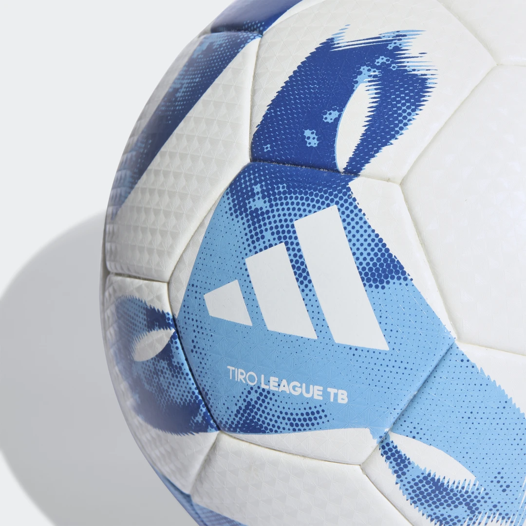 Detalle 2 de Balón Tiro League Thermally Bonded de Adidas — blanco