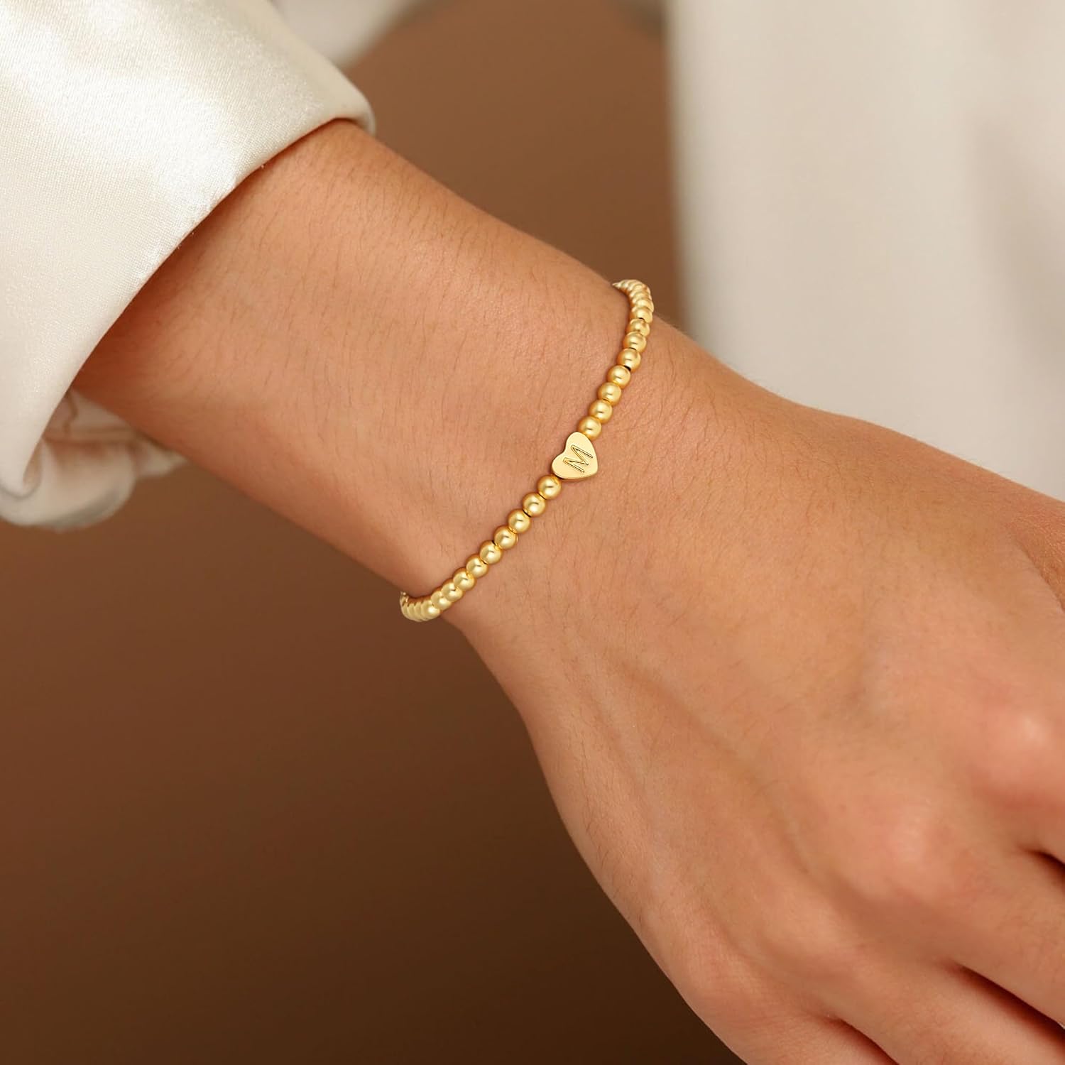 Thumbnail 3 de SLOONG Herz-Armband mit Buchstaben-Monogramm (vergoldet, 18K) – personalisierbare Armkette für Damen & Mädchen