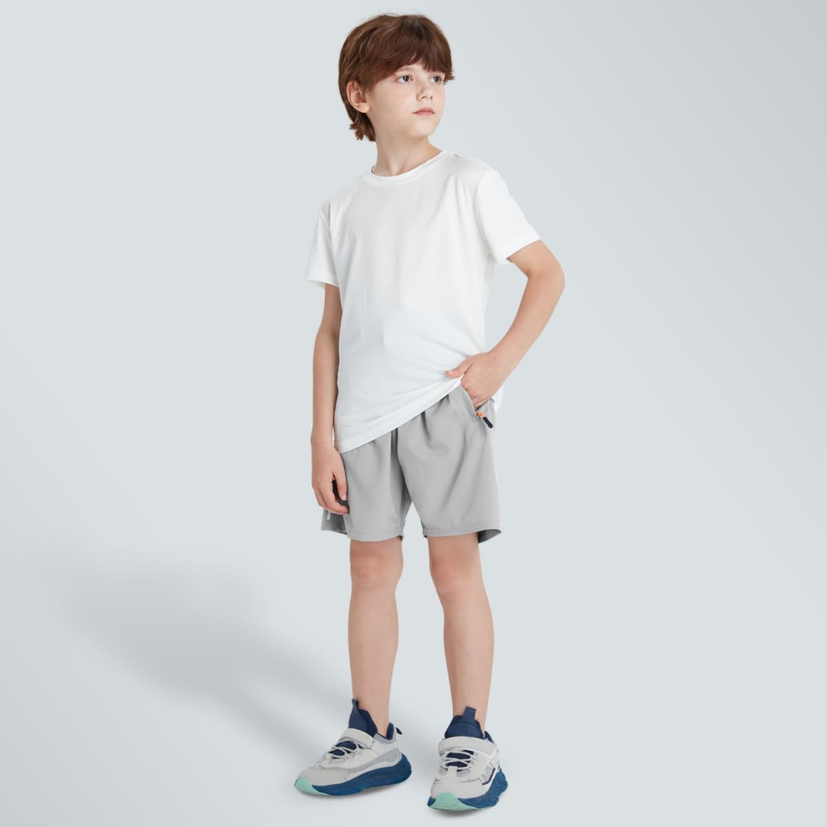 Detalle 2 de ANHDM Boys Shorts Quick Dry Athletic Running Shorts with Zipper Pockets