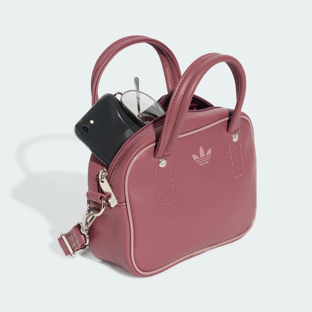 Detalle 2 de Bolso Adicolor XS de Adidas, color Burgundy