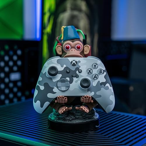 Detalle de Cableguys Call of Duty Monkey Bomb soporte para mando y móvil (figura con sujeción)