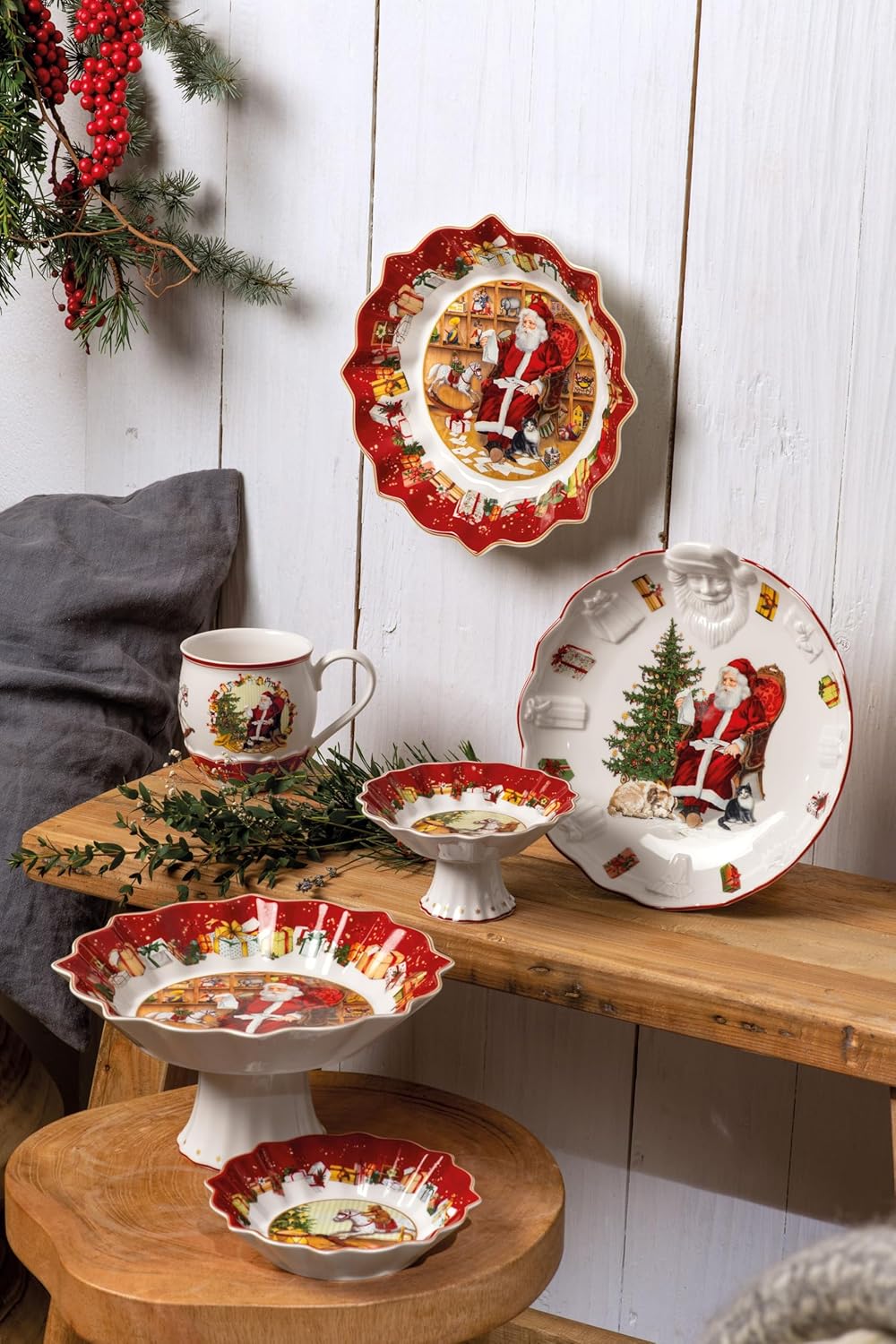Detalle de Villeroy & Boch Toy’s Fantasy coupe Père Noël en relief en porcelaine Premium multicolore
