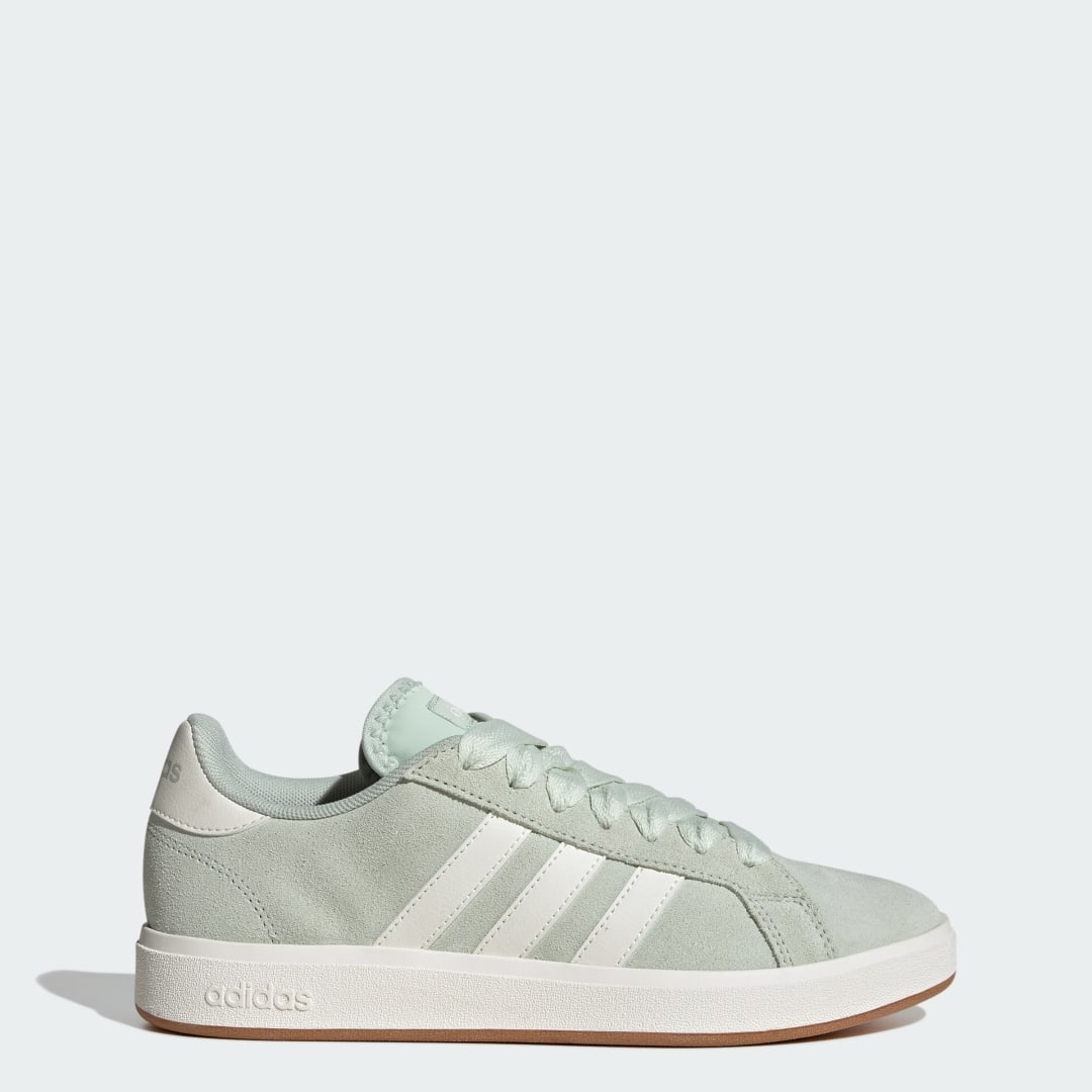 Detalle de Zapatilla Grand Court Base 00s de Adidas: estilo casual y comodidad para el día a día