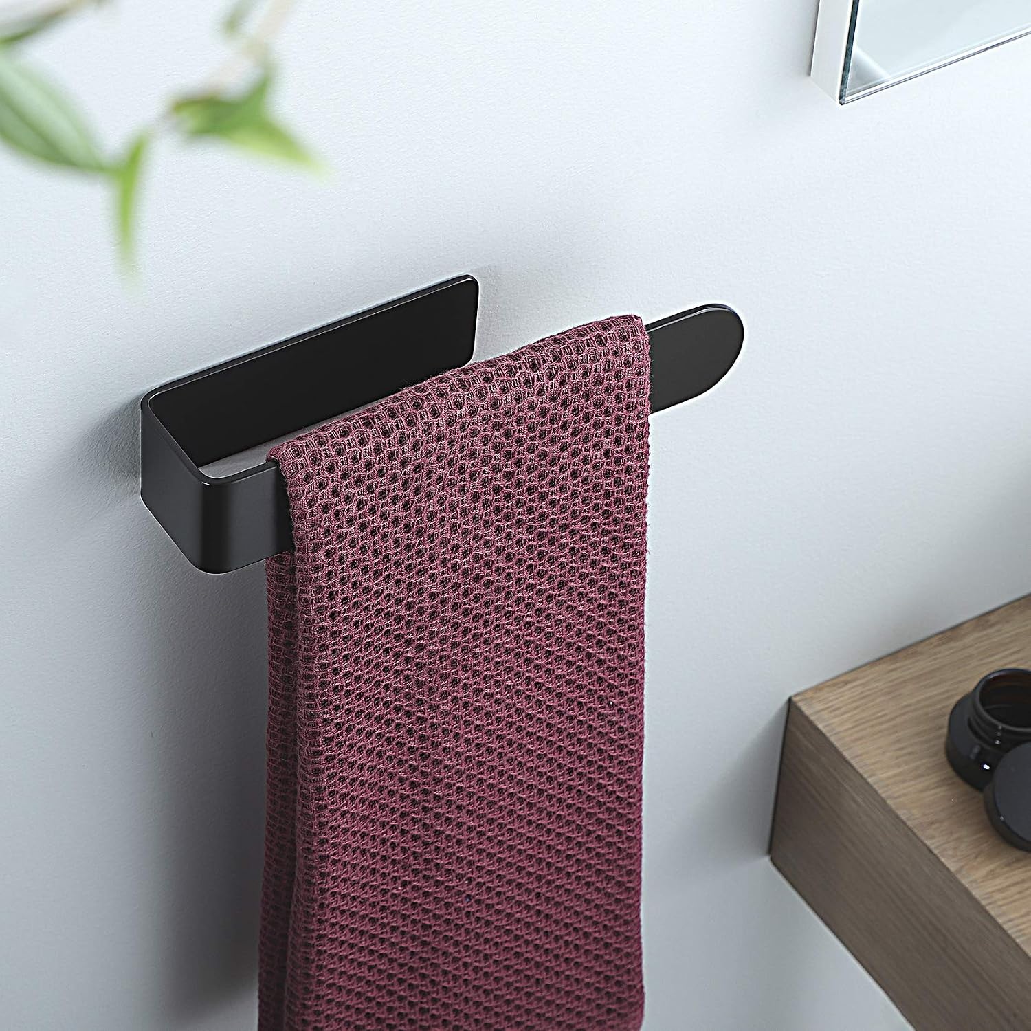 Detalle de YIGII Hand Towel Holder 19.6cm