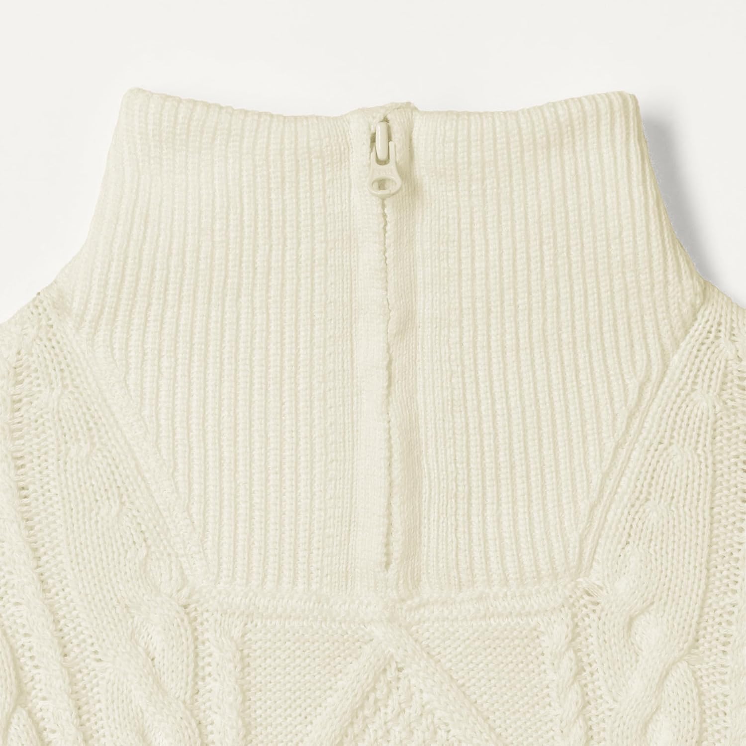 Thumbnail 2 de Amazon Essentials Jungen Zopfstrickpullover mit Viertel-Reißverschluss und lockerer Passform