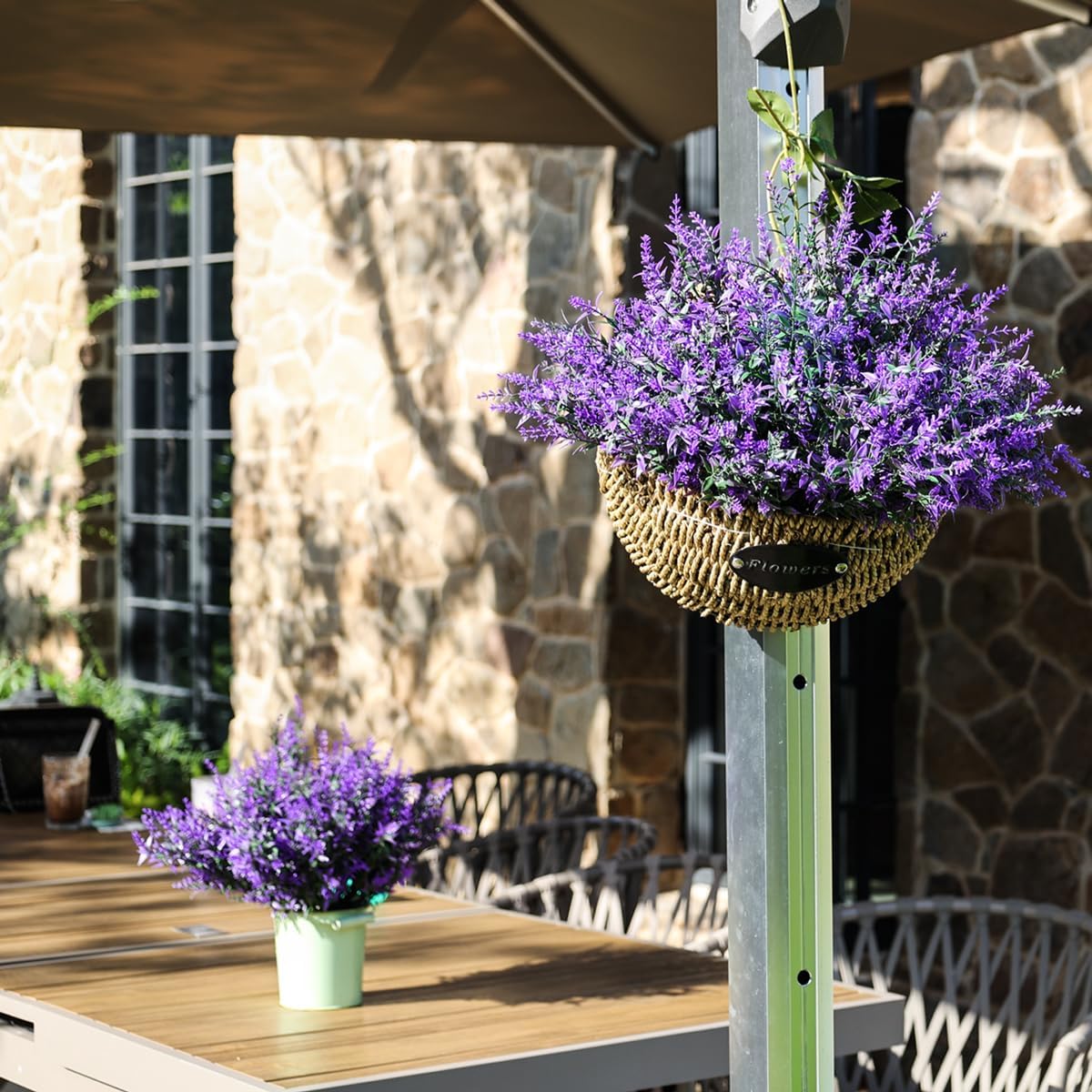 Detalle 2 de Sredumn 20 Bundles Artificial Lavender Flowers (UV Resistant Plastic) for Outdoor Pots, Baskets & Trellis