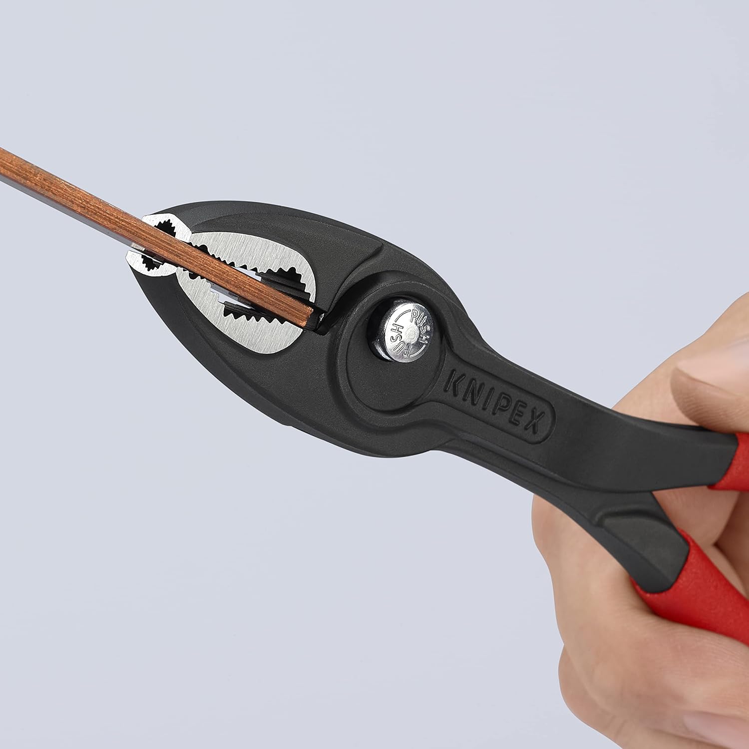 Detalle de KNIPEX TwinGrip 8201-200SB スリップジョイントプライヤー 5段階調整・前面と側面で把持