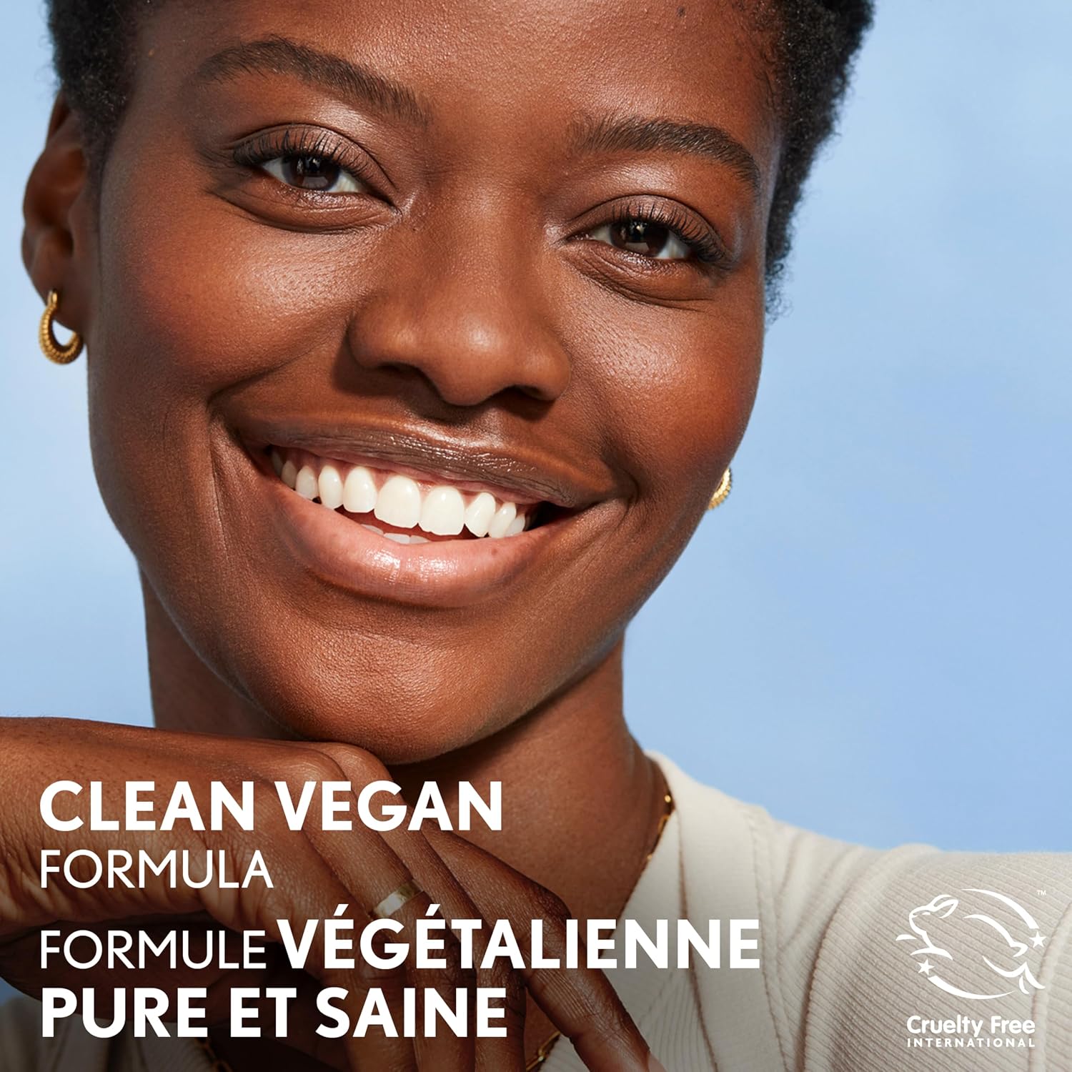 Detalle 2 de COVERGIRL Clean Invisible Pressed Powder, Buff Beige 125, Vegan, Talc-Free