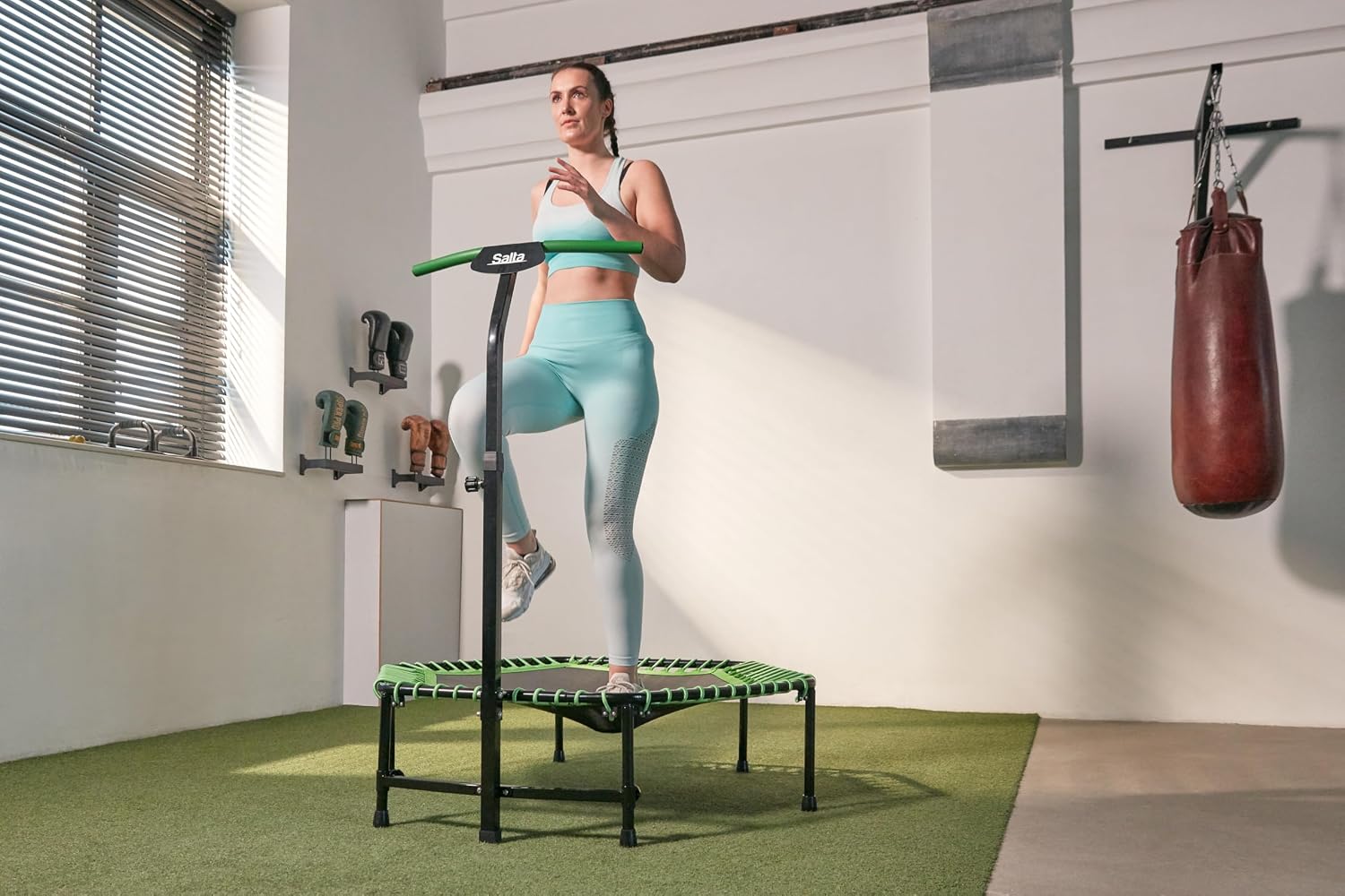 Detalle de Salta trampolina fitness sześciokątna 128 cm z regulowanym uchwytem