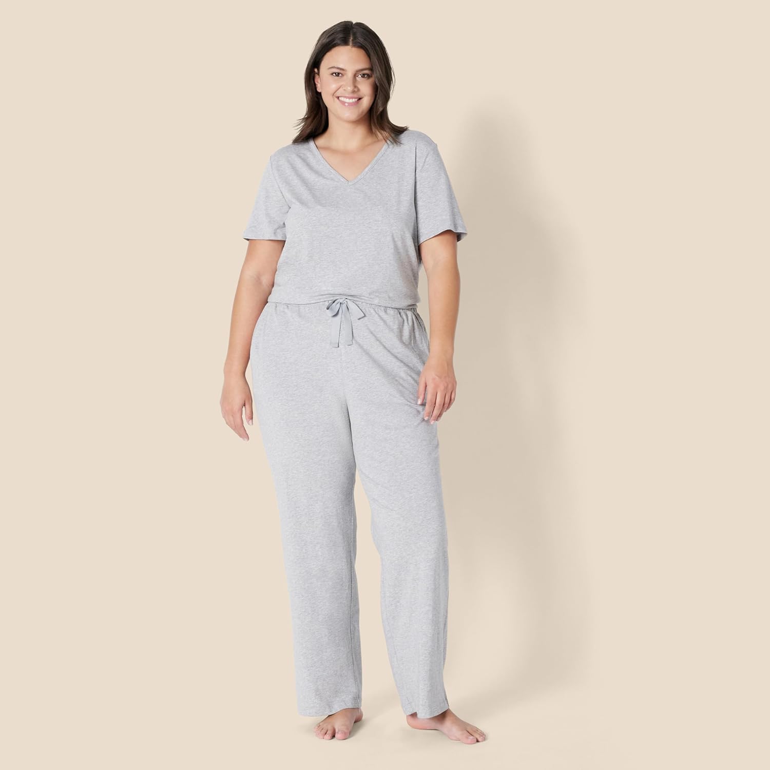 Thumbnail 4 de Amazon Essentials women’s soft cotton-modal pyjama set with short-sleeve T-shirt and relaxed trousers