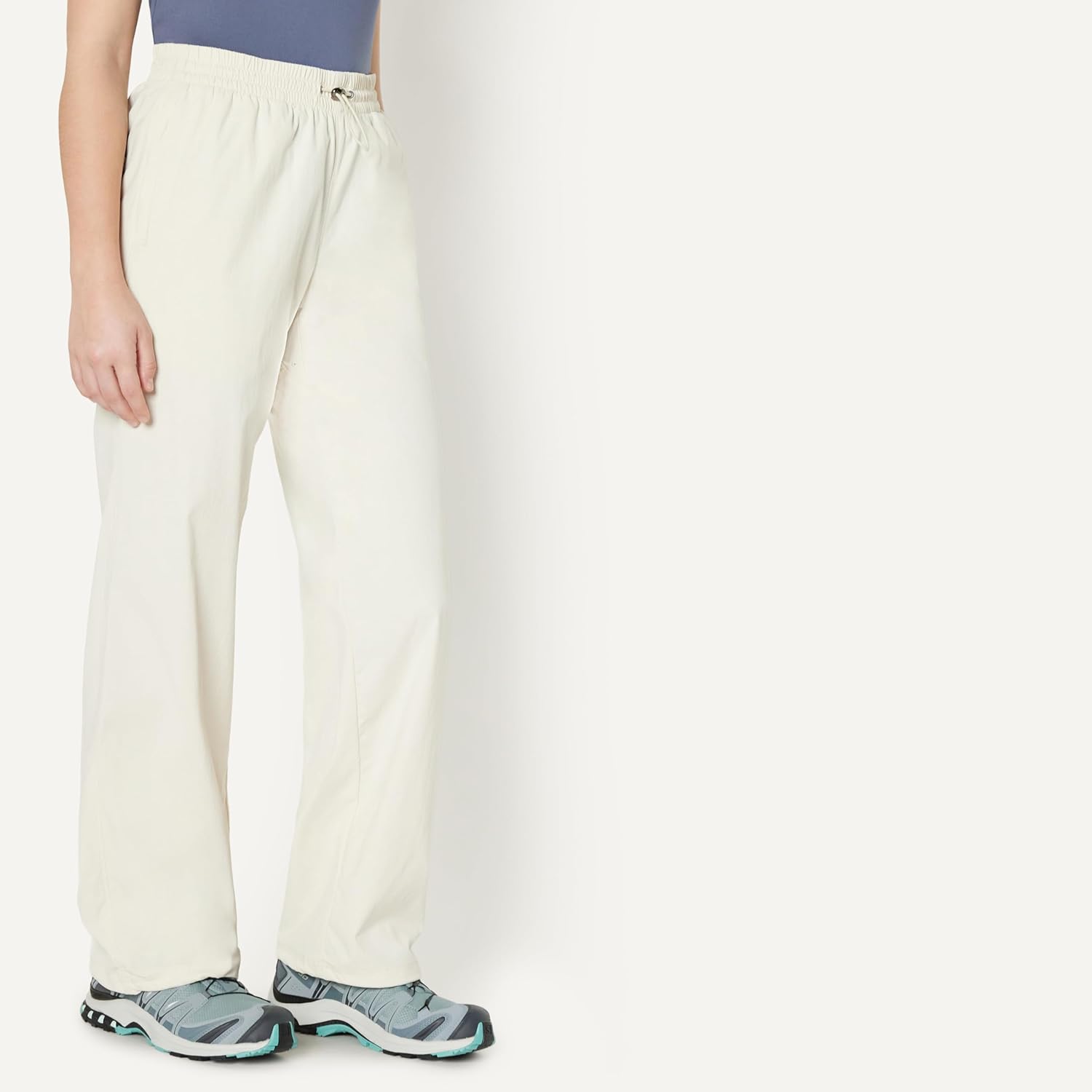 Thumbnail 1 de Amazon Essentials Women's Water-Repellent High-Rise Relaxed-Fit Active Hiking Trousers