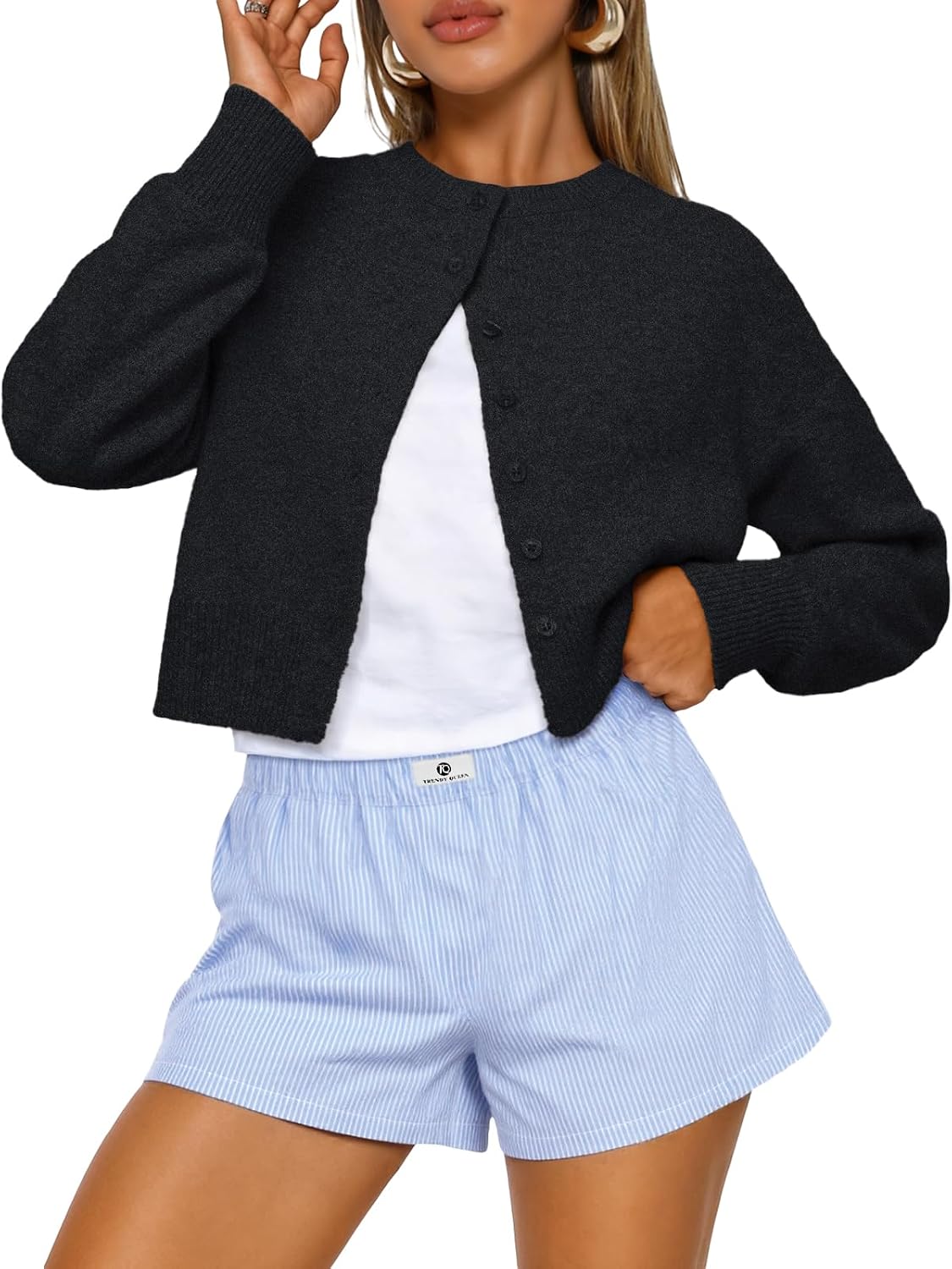 Detalle de Trendy Queen Cropped Cardigan Sweater 2026