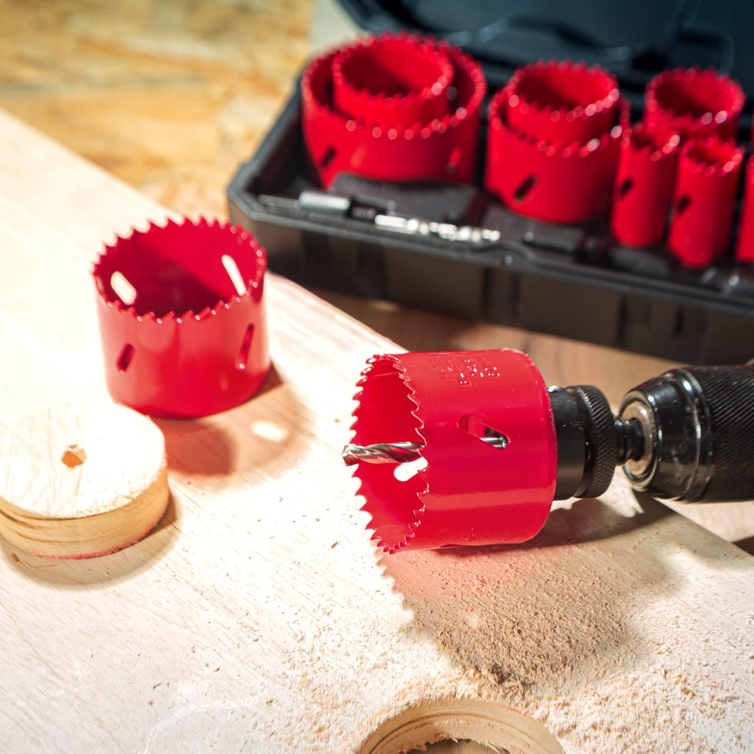 Detalle de HYCHIKA Bi-Metal Hole Saw Set (17 pcs) for drilling soft metal, wood and PVC board — 19mm to 68mm, 40mm depth