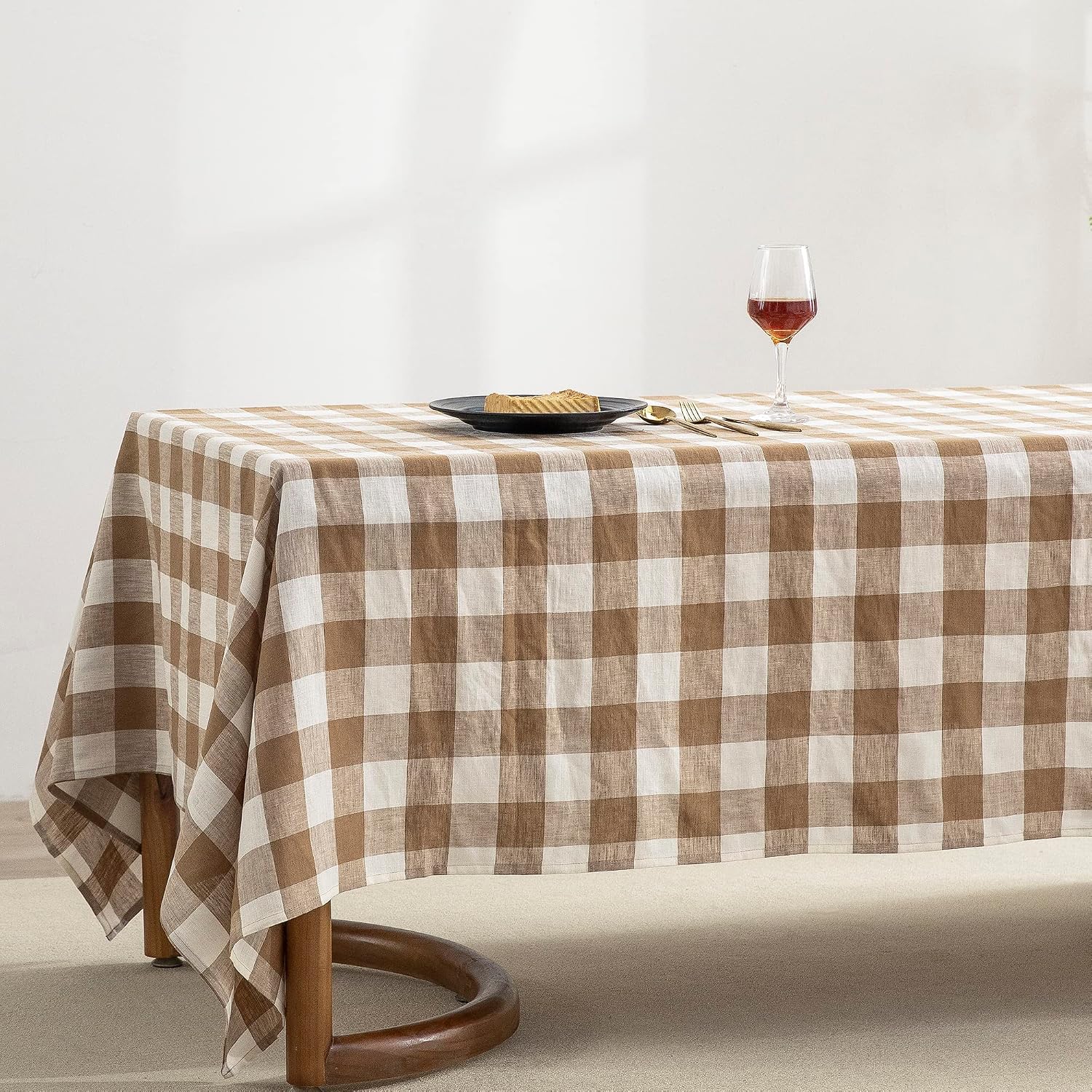 Detalle 2 de EVERLY Linen Tablecloth 60x108 in ๐ฝ