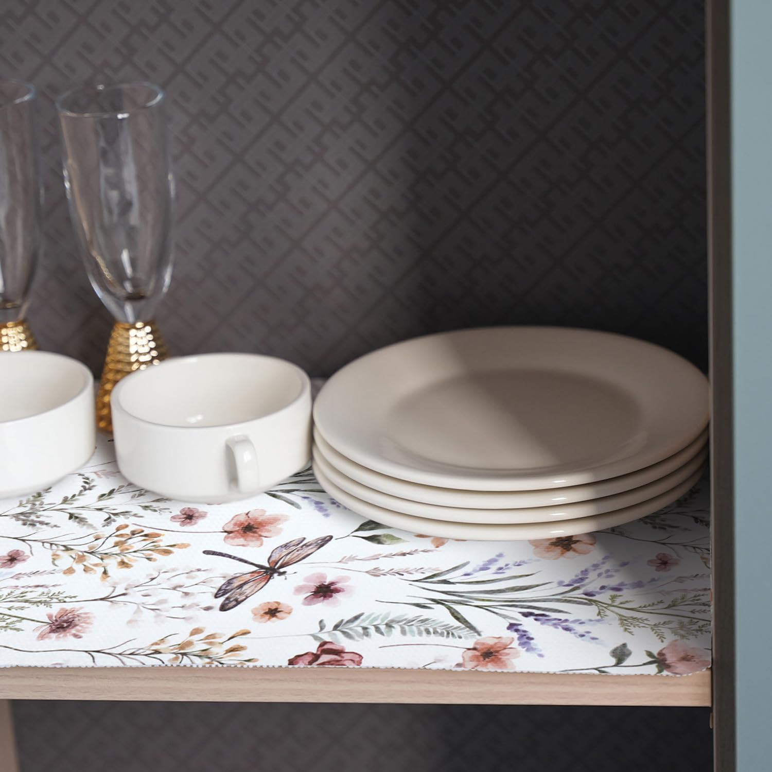 Detalle 2 de Floral Shelf and Drawer Liner 12in x 20ft