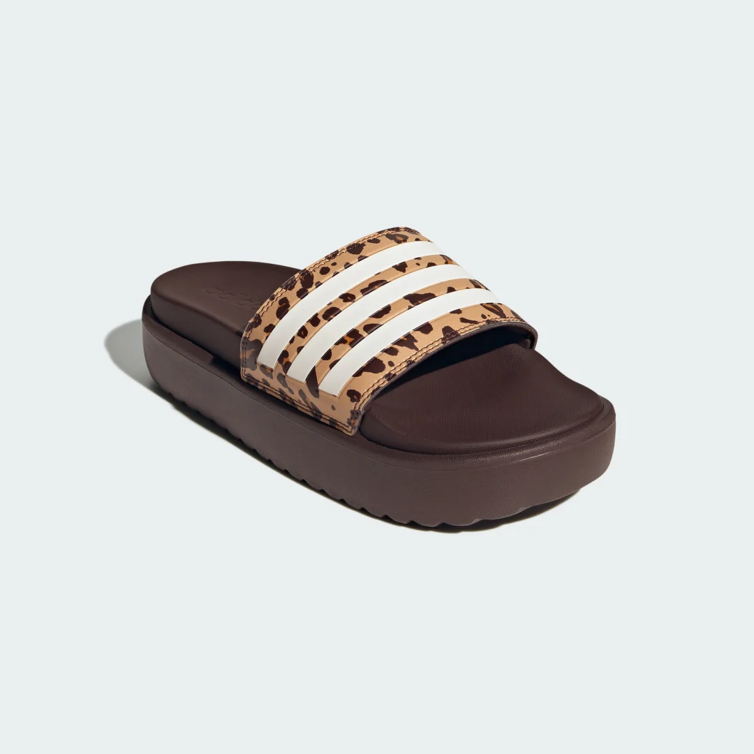 Thumbnail 3 de Adidas Adilette Platform, chancla marrón con diseño de plataforma