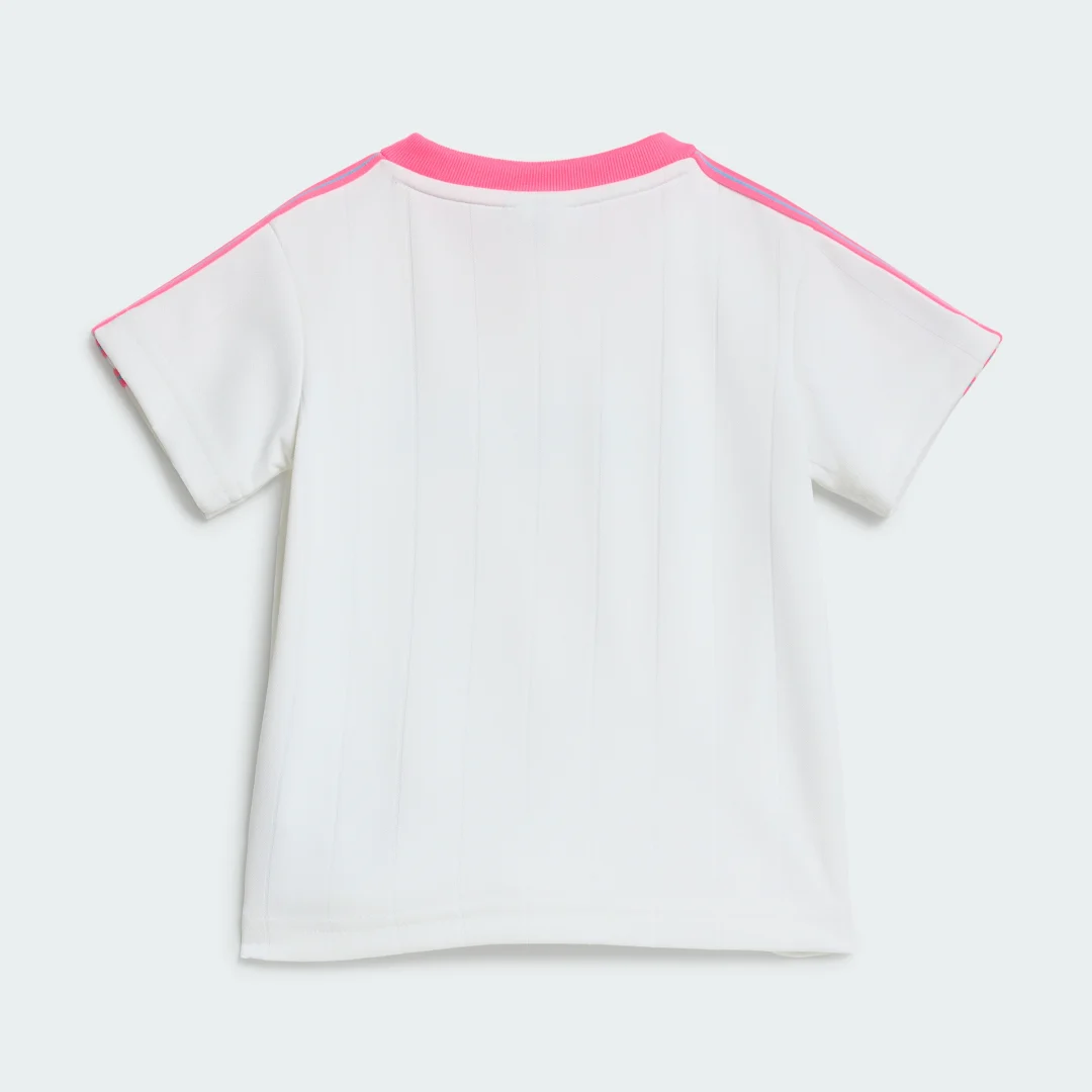 Detalle de Conjunto de camiseta y pantalón corto Pinstripes Sprinter de Adidas (Blanco)