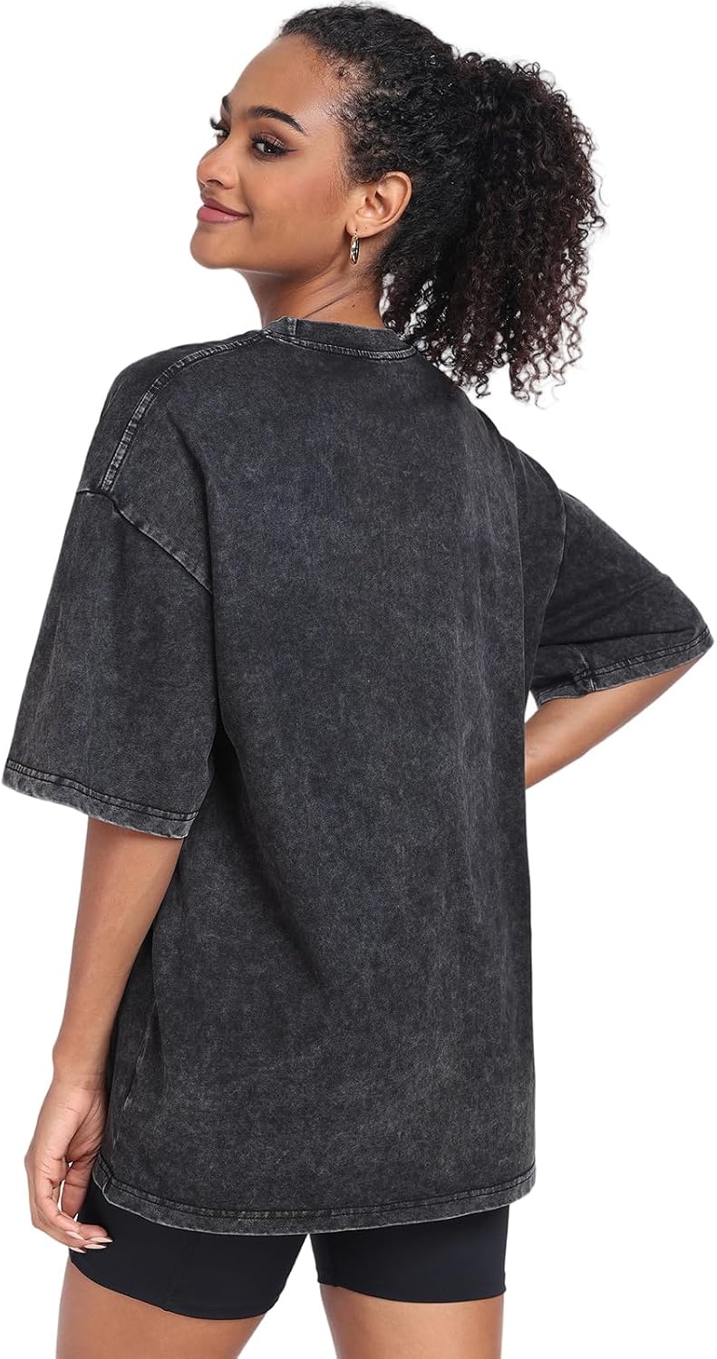 Detalle de KEEPSHOWING Vintage Oversized Acid-Wash Cotton T-Shirt for Women