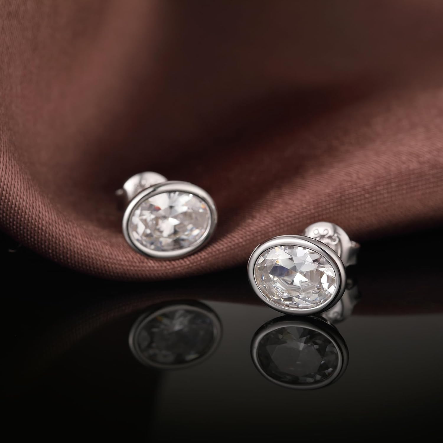Detalle de 18K Weißgold überzogen Silbers Ohrstecker mit Zirkonia (5–7 mm) – Herren & Damen